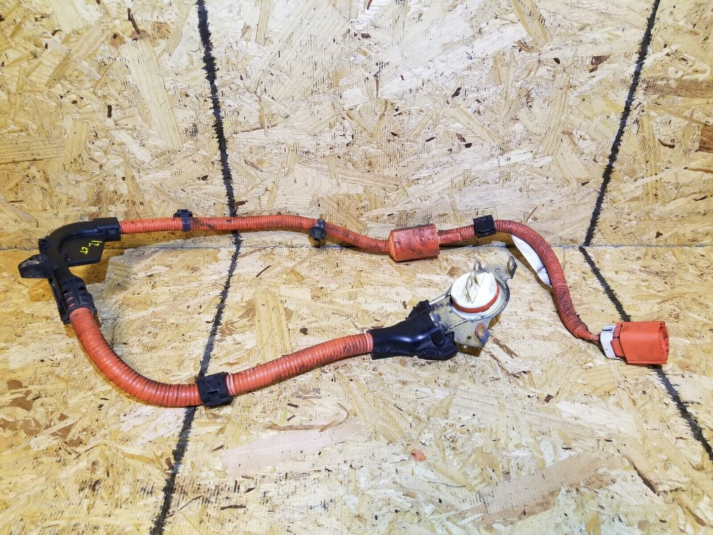 11 12 13 14 15 Lexus CT200h Engine Wire Harness 82122-47030 OEM