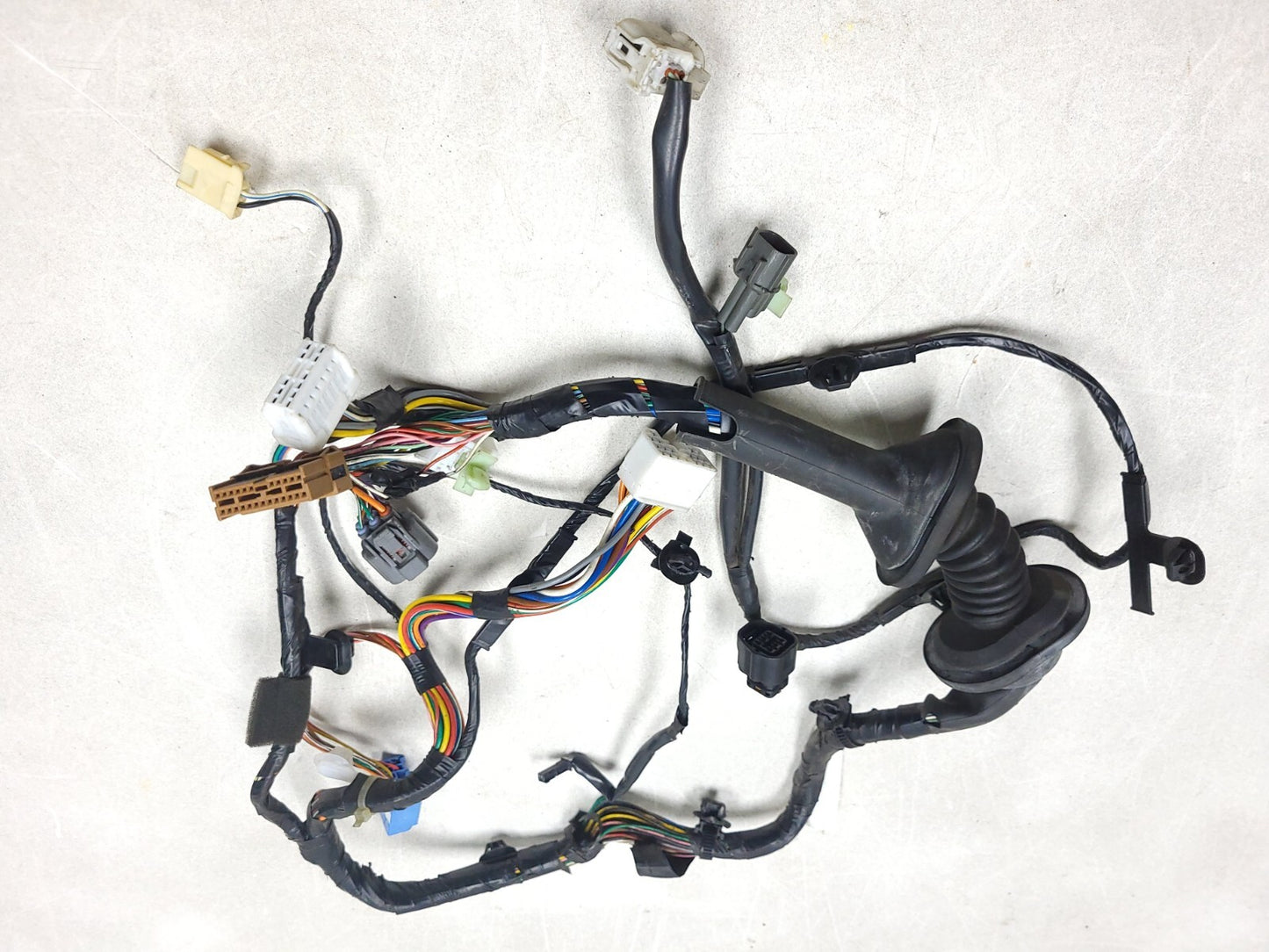 2009 Mitsubishi Outlander Door Wire Harness Front Driver Side Left OEM