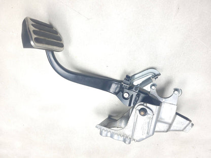 2007 Range Rover Brake Stop Pedal OEM