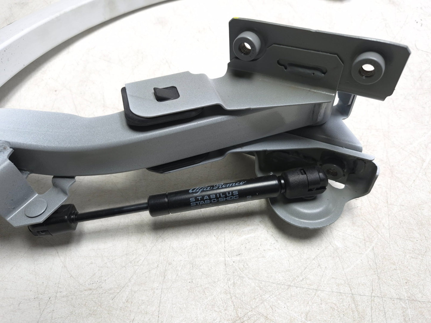 2021 Alfa Romeo Giulia Trunk Lid Hinge Pair Oem✅