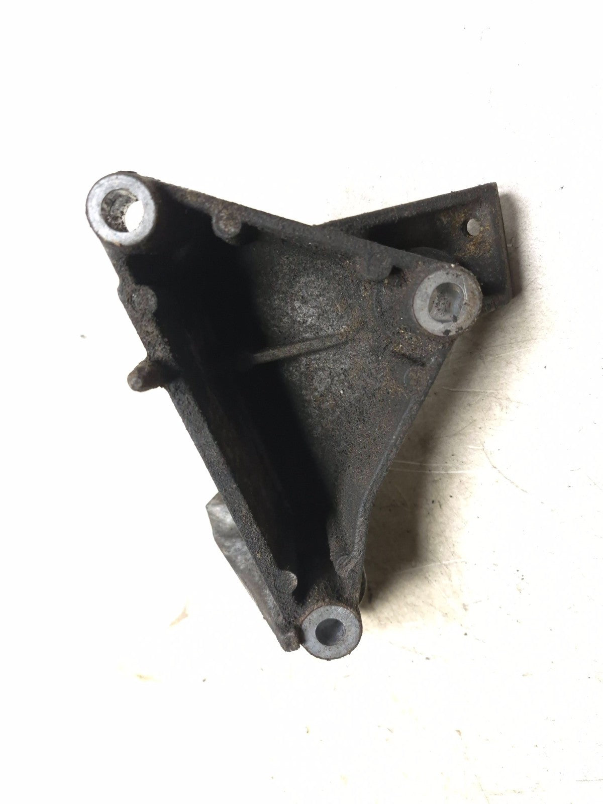 2007 Saab 9-5 Aero A/c Compressor Mount Bracket 2pcs OEM