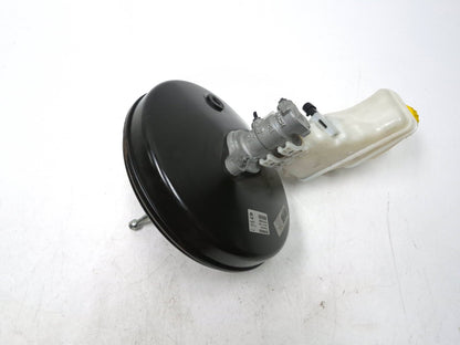 2014 Fiat 500l Power Brake Booster W/ Master Cylinder OEM