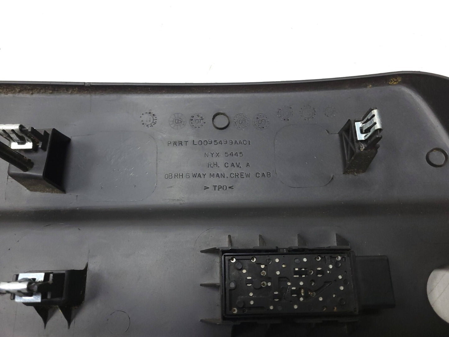 2010 - 2014 Chevrolet Suburban Seat Side Trim Front Passenger Side Right OEM