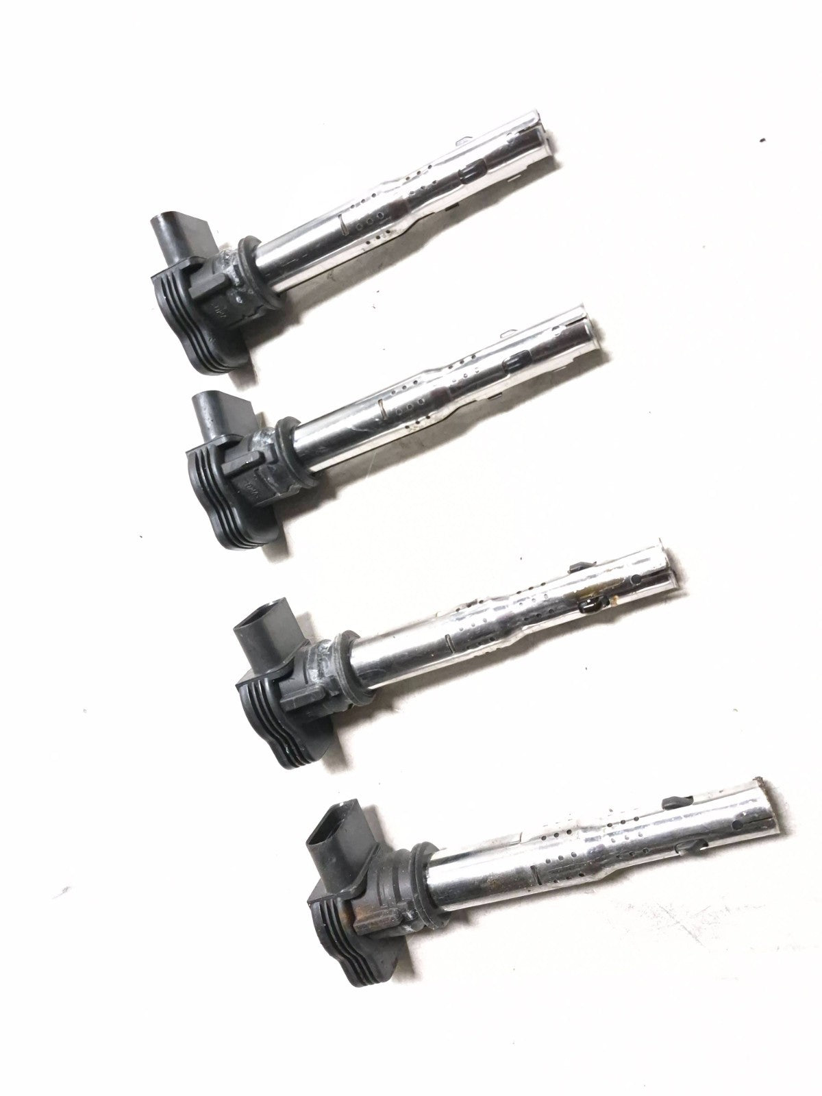 2011 Volkswagen Tiguan Ignition Coil 4 Pcs OEM