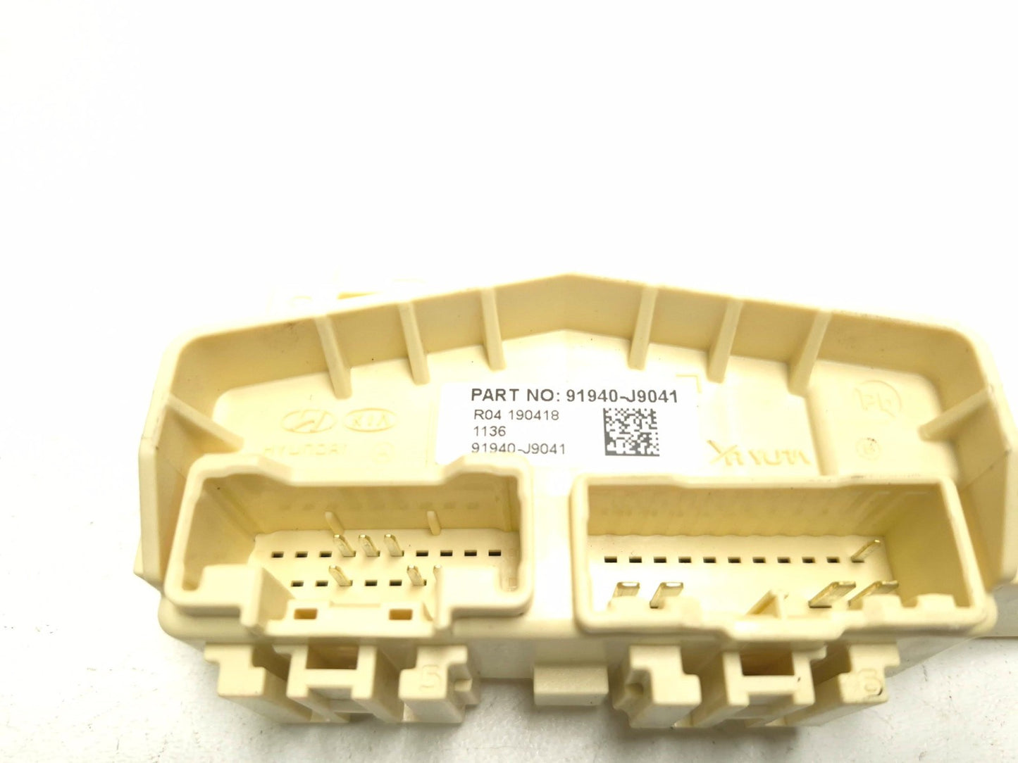 2019 Hyundai Kona Fuse Junction Box Block OEM