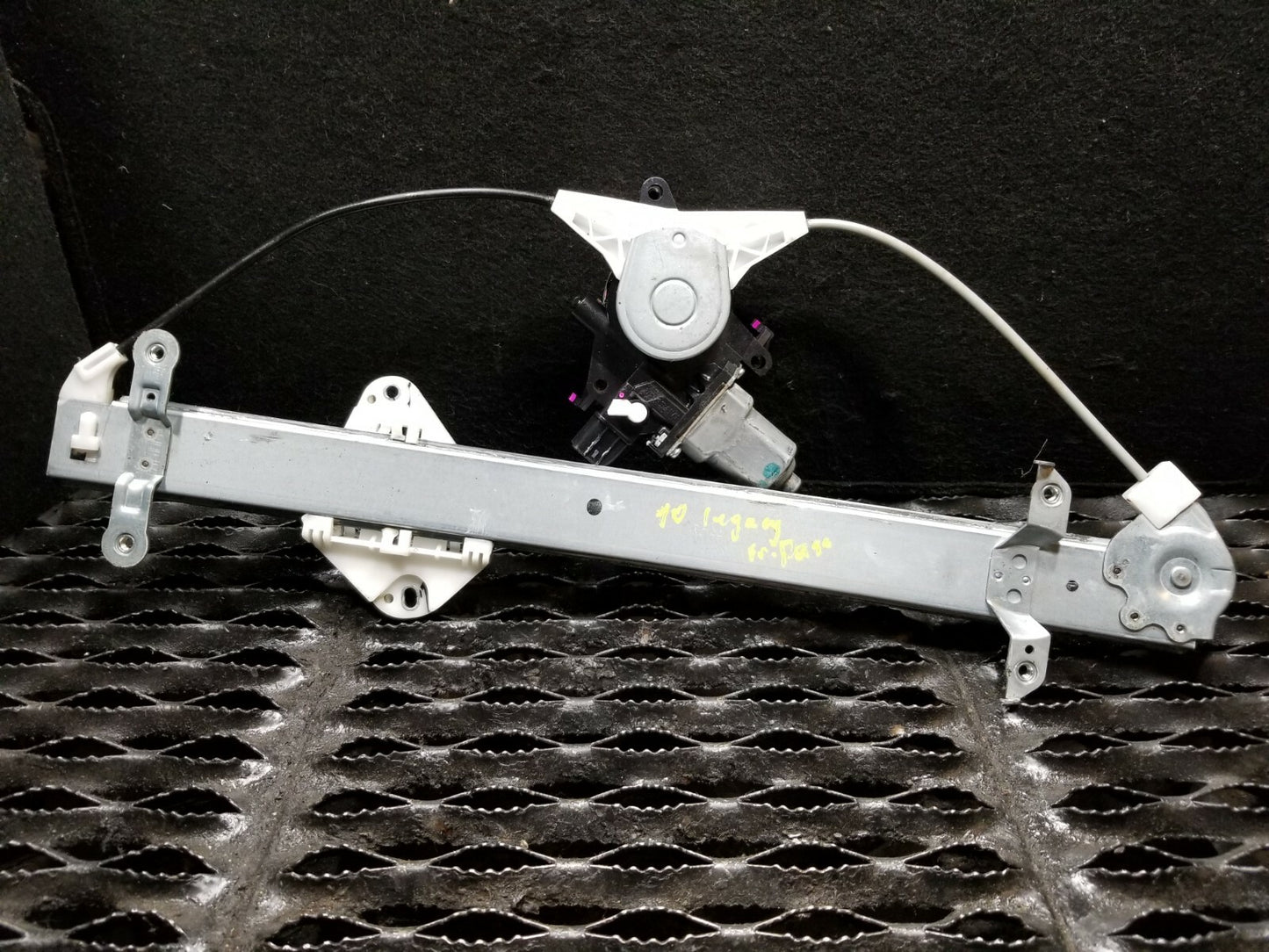 2010 Subaru Legacy Window Regulator Motor Front Passenger Side Right OEM