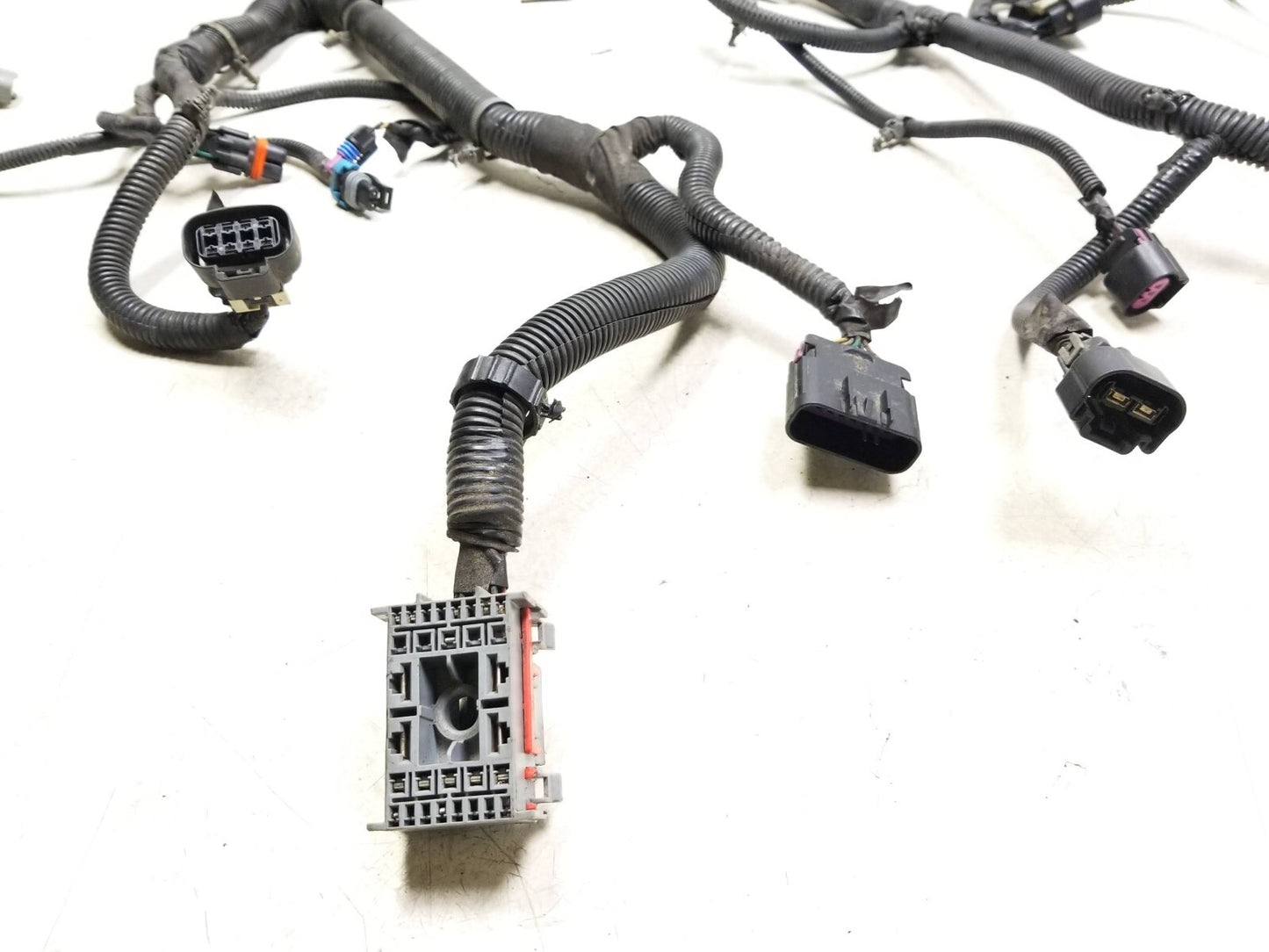 10-14 Chevrolet Suburban Tahoe Headlight Wire Harness Loom OEM