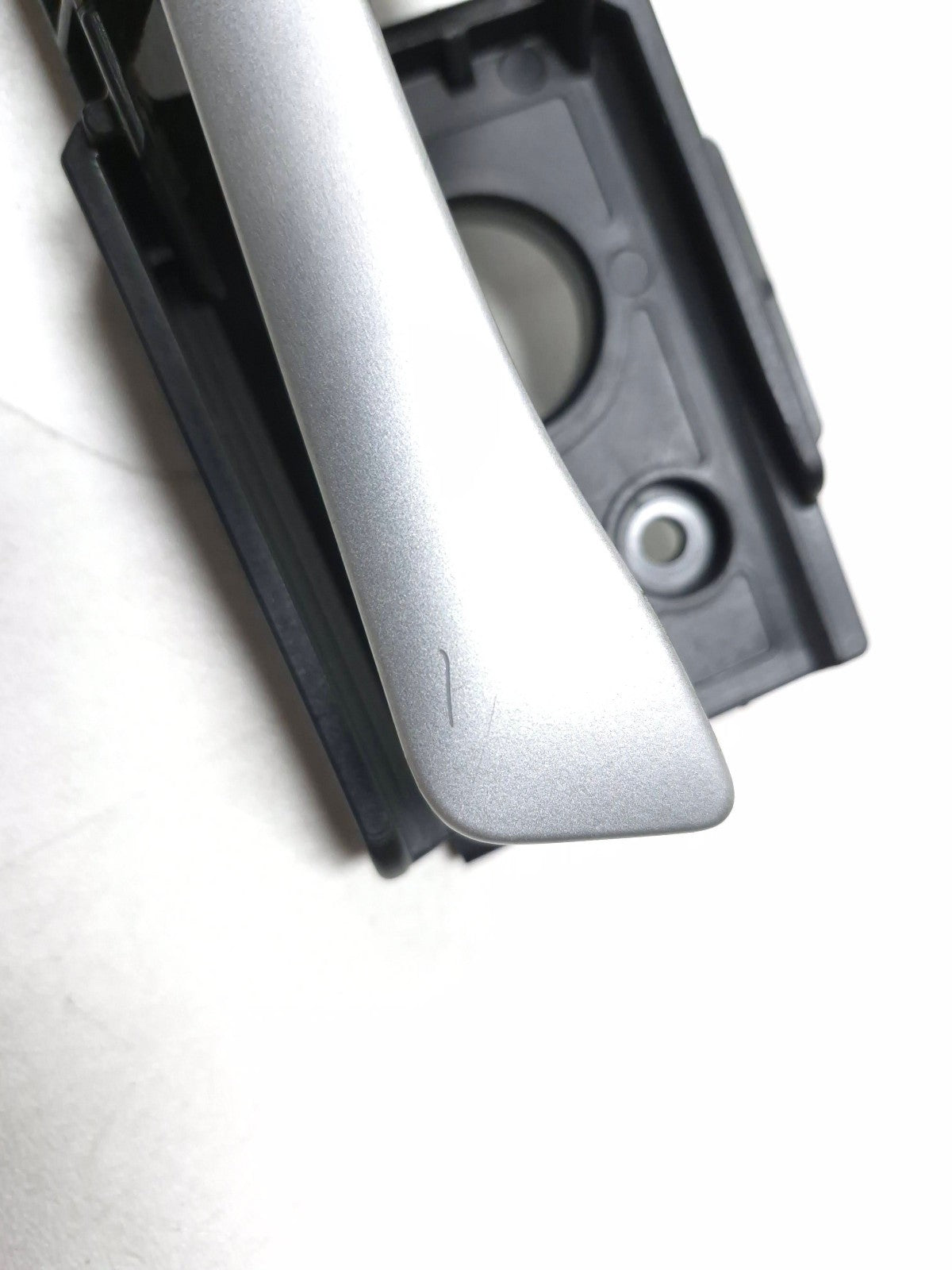 2014 Hyundai Accent Driver Front Left Door Lock Actuator OEM