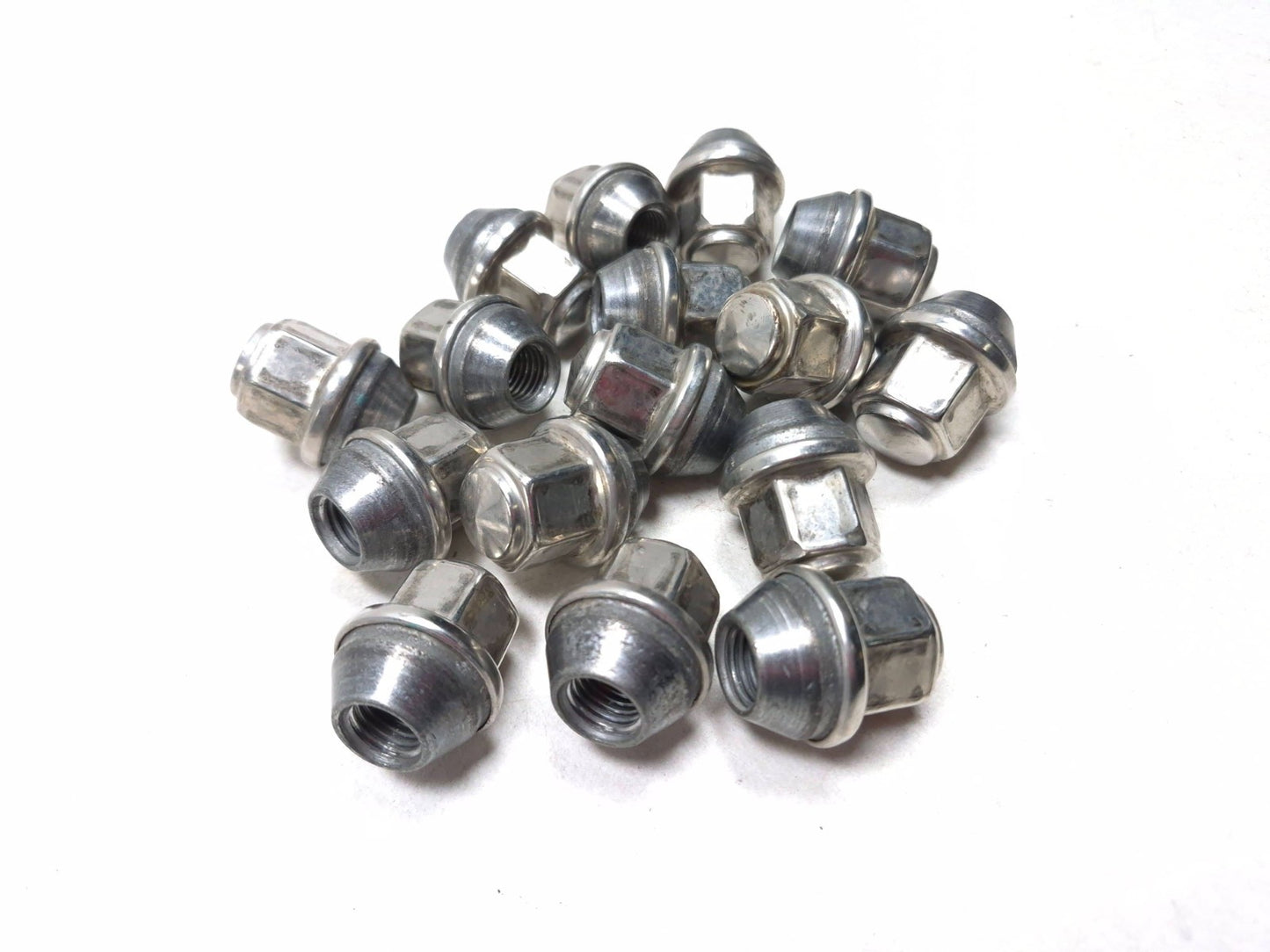 2019 Ford Ecosport Wheel Lug Nut OEM