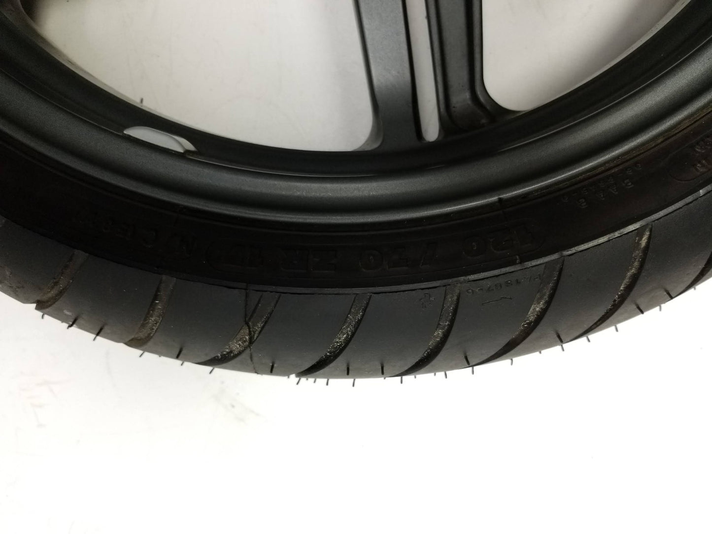 2002 Aprilia Rst 1000 Futura Front & Rear Wheel Assembly OEM