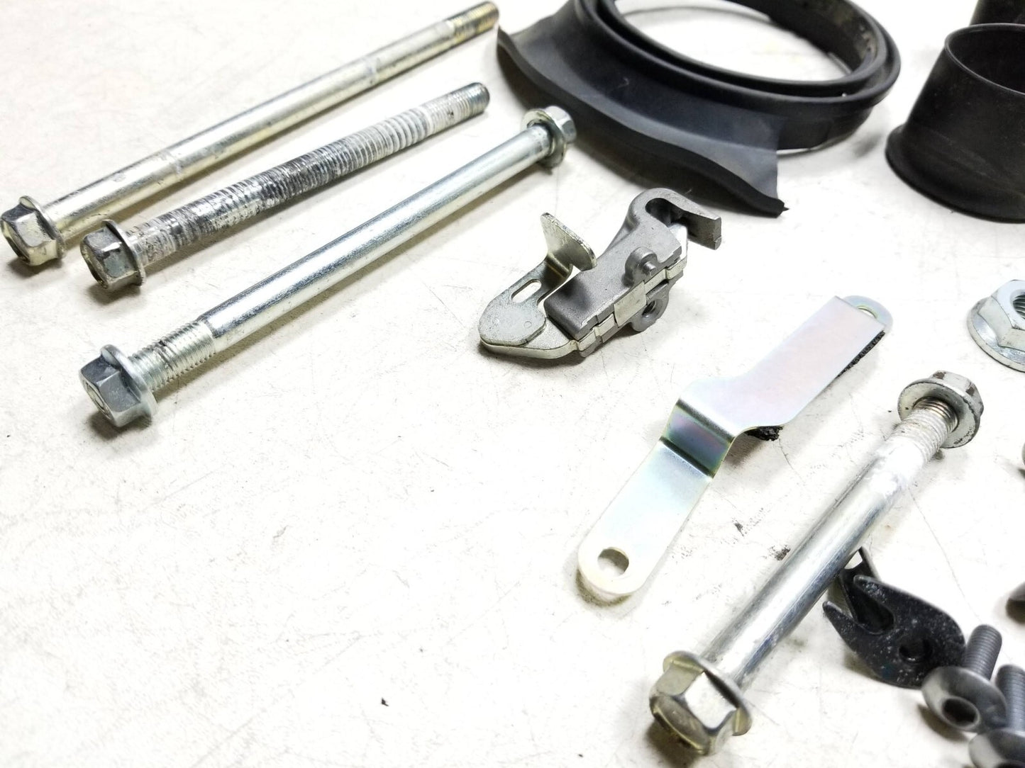 19 - 23 Honda Cbf300 Na Misc Bolts Hardware Screws Brackets OEM