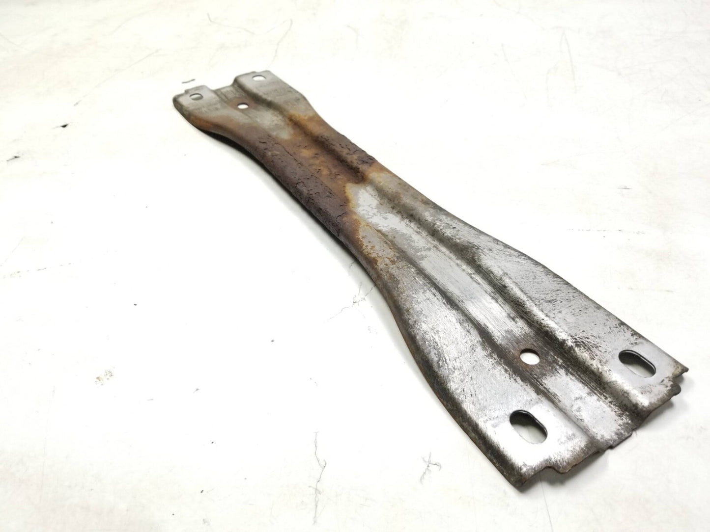 2009 - 2012 Audi Q5 Underbody Center Plate Brace OEM