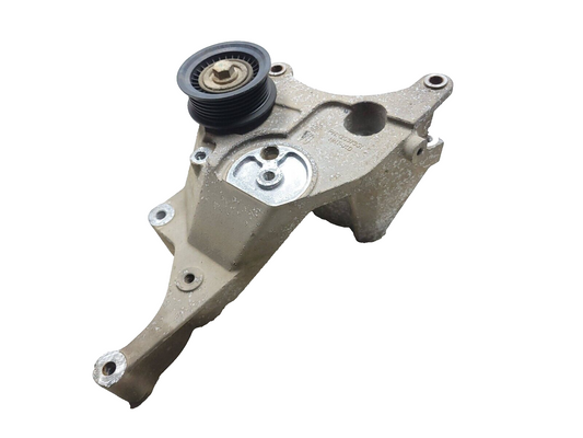 14-18 Chevrolet Silverado 1500 Alternator Bracket 4.3l OEM