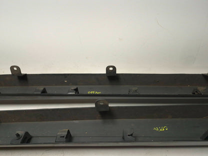 2018 Nissan Altima Side Rocker Panel Skirt Molding Left & Righ  OEM