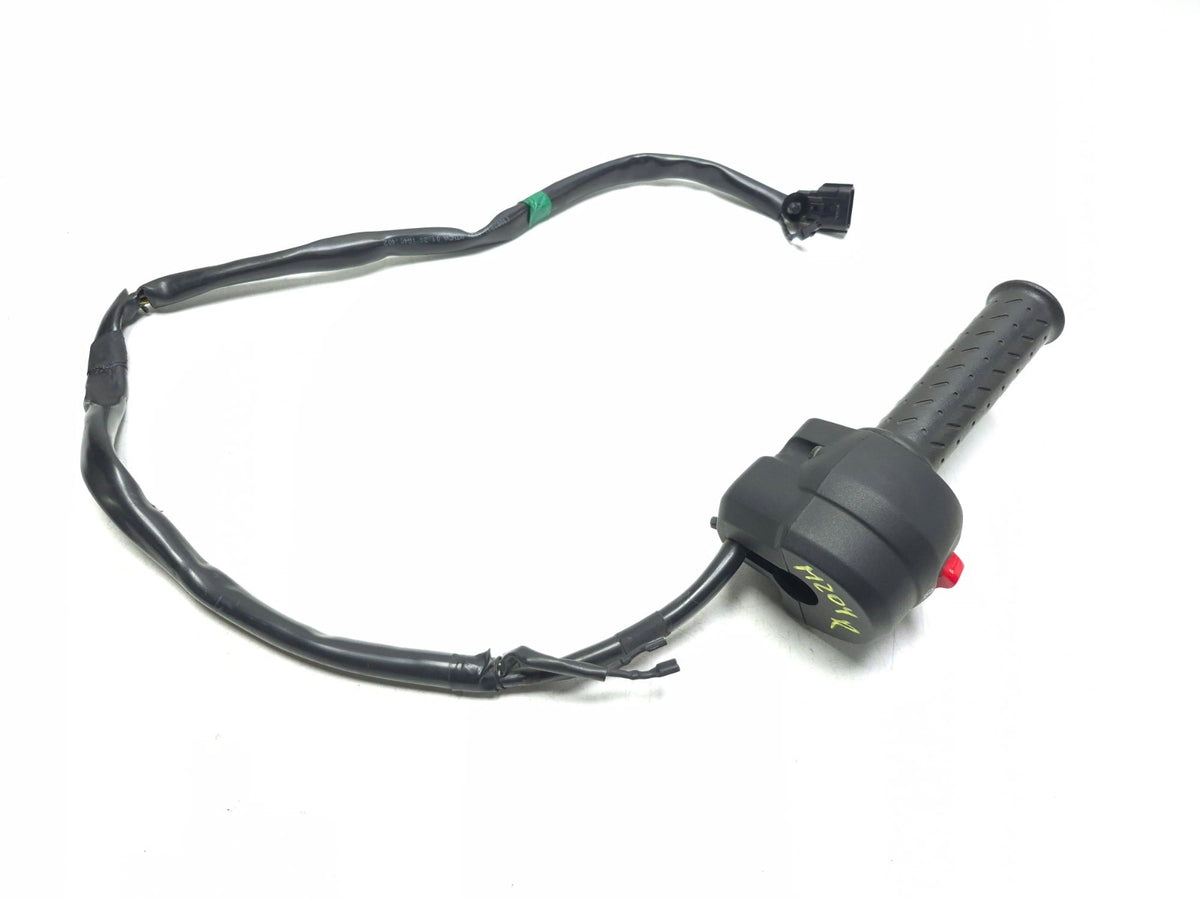 2024 Triumph Speed 400 Right Handlebar Switch W/ Throttle Grip Pair Assy OEM