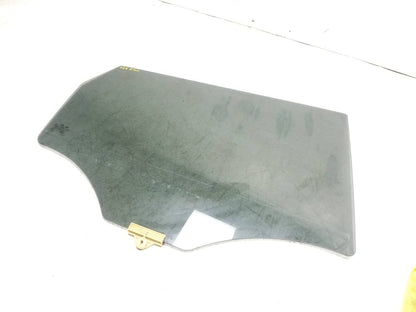 2014 - 2019 Kia Soul Door Window Glass Rear Passenger Side Right OEM