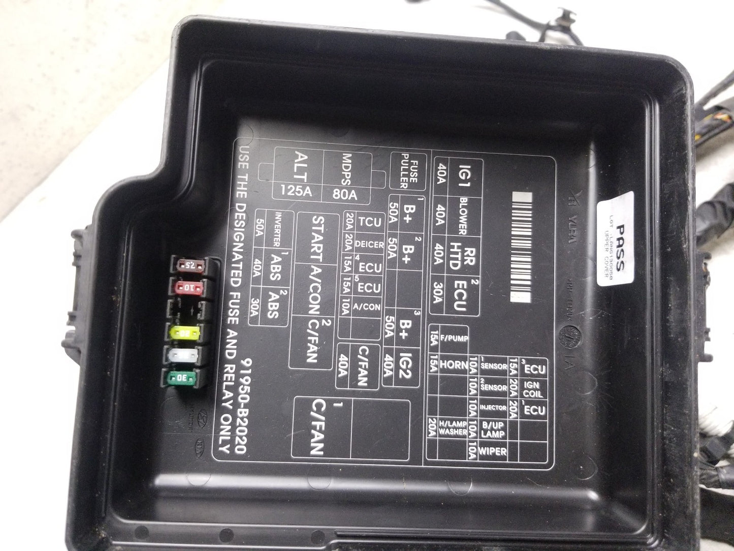 2014 - 2016 Kia Soul 1,6 L Main Wire Harness With Fuse Box OEM