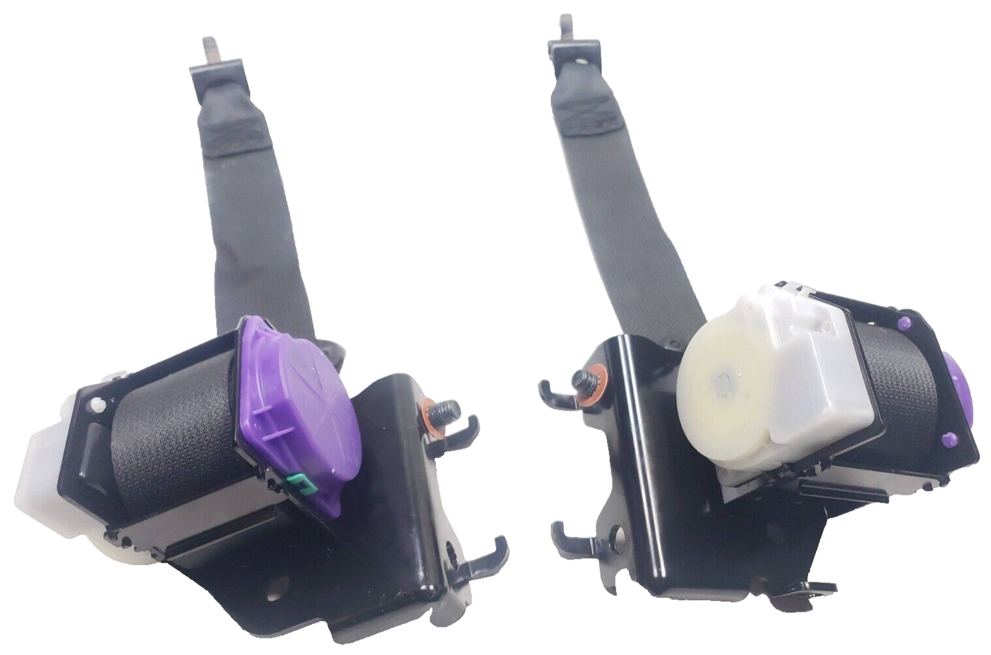 2020 Hyundai Venue Rear Seat Belt 2pcs OEM