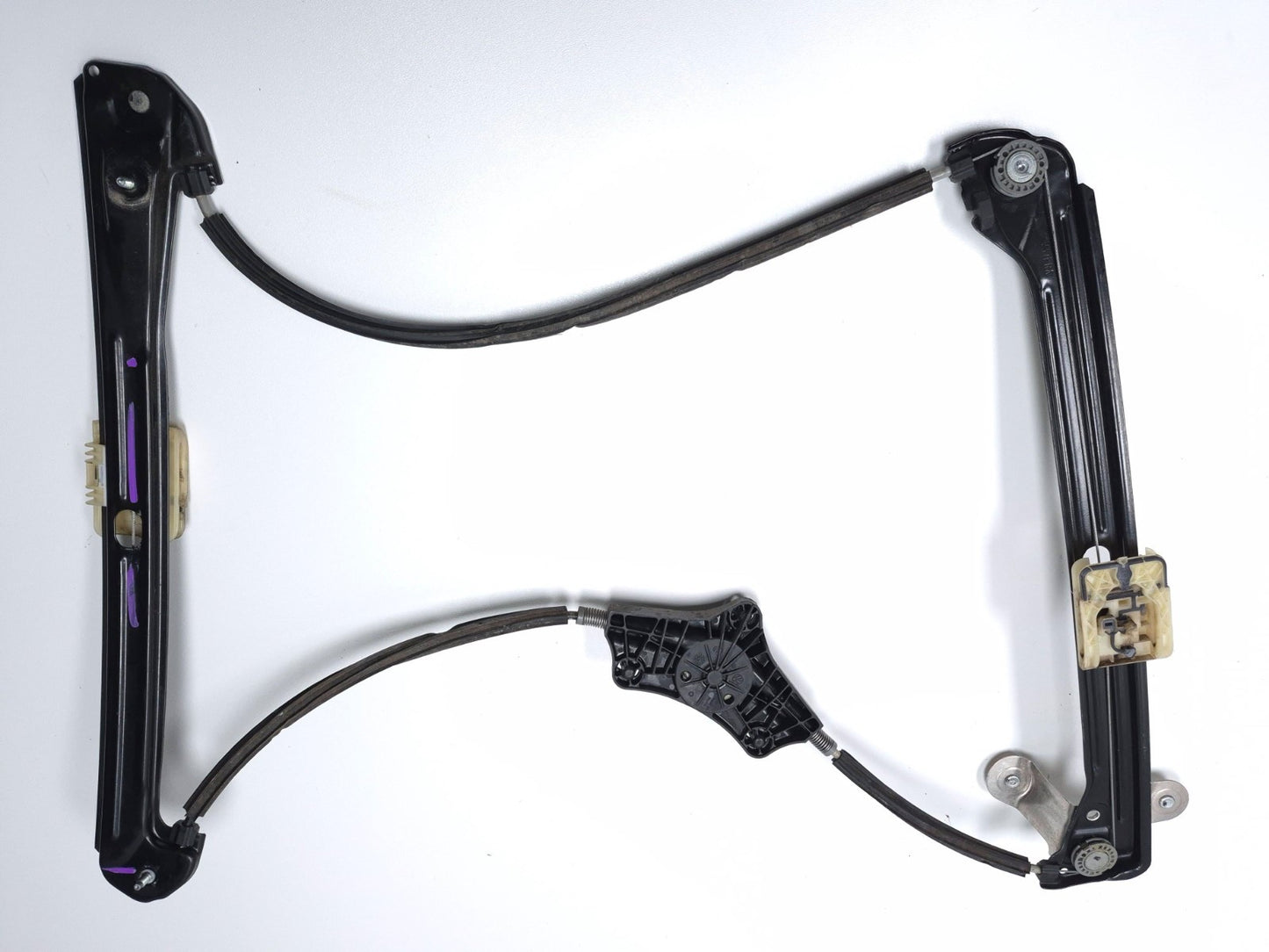 2015 Volkswagen Golf Front Window Regulator Passenger Side Right OEM