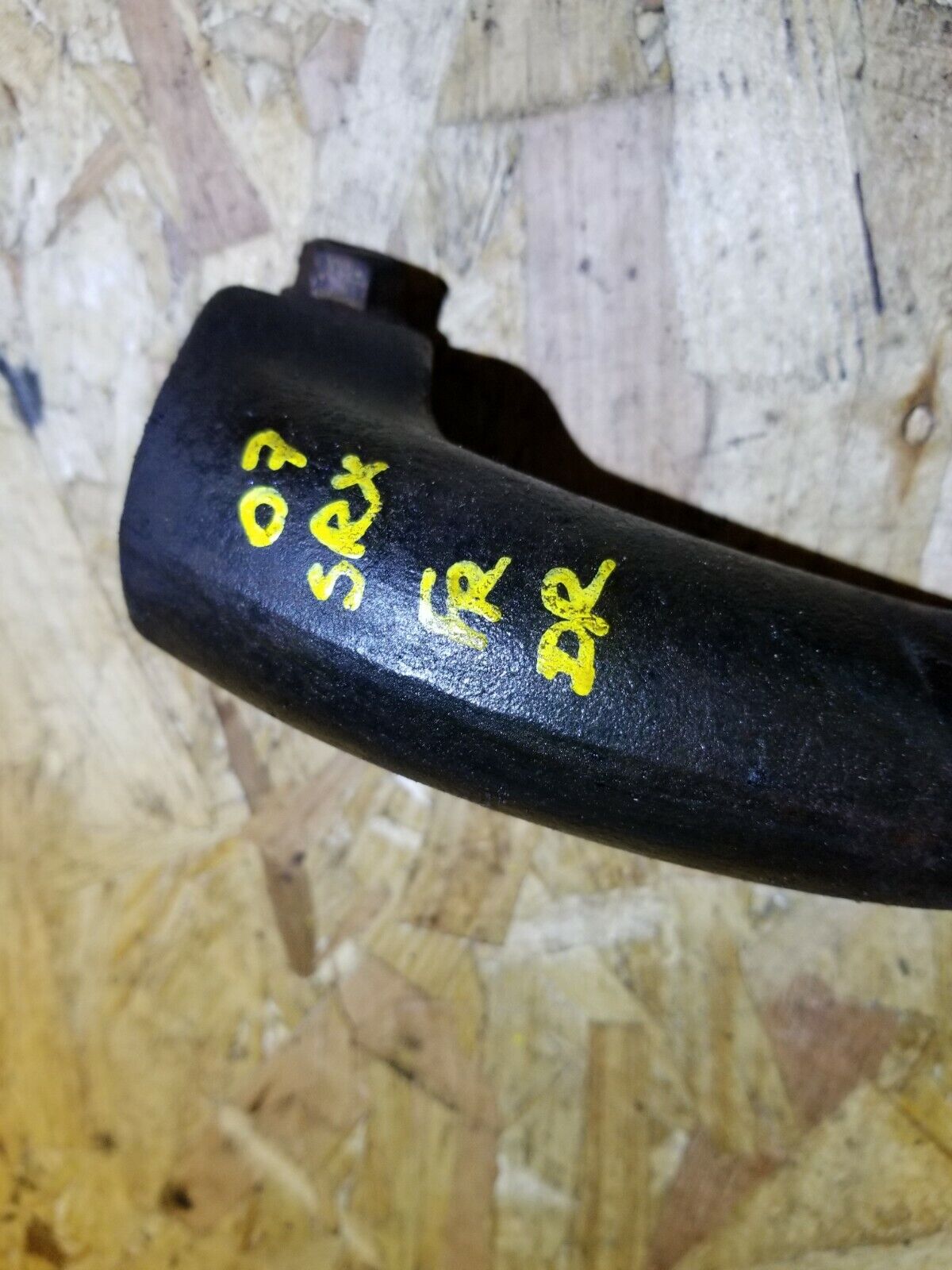 2004 - 2009 Cadillac SRX Front Lower Control Arm Link Bracket Driver Left OEM