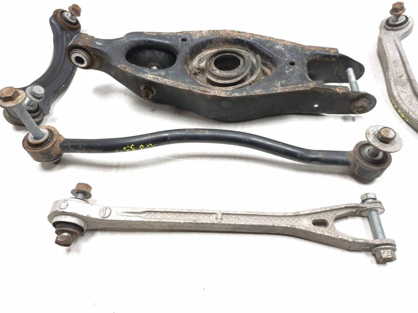 2018 Chrysler 300 AWD Rear Control Arm Driver Side Left 5pcs OEM