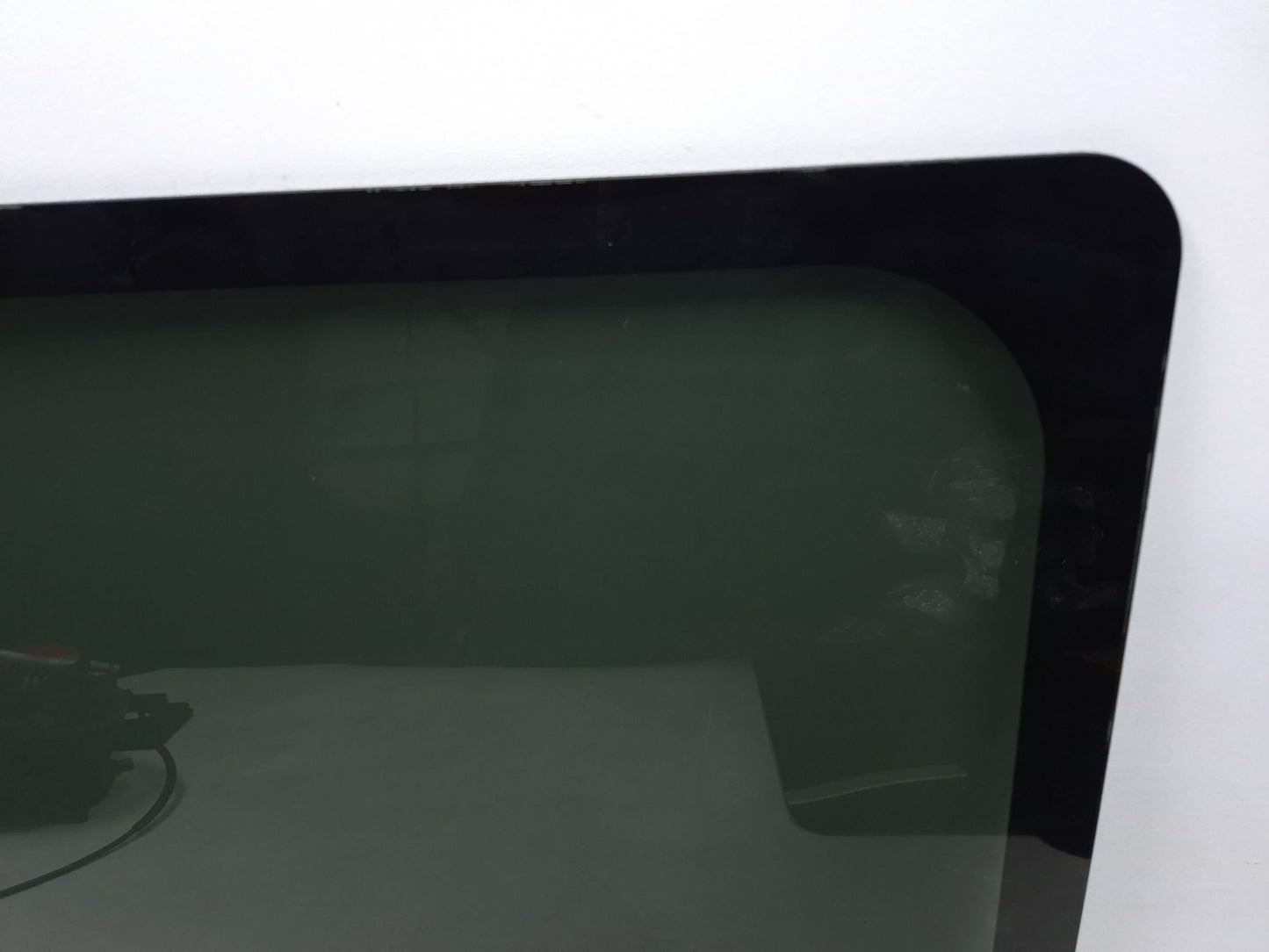 2013 Ford Transit Connect Rear Sliding Door Window Glass Passengerside Right OEM