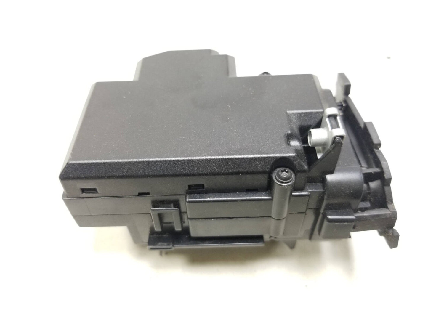 2009 - 2012 Audi Q5 Ignition Switch Key Slot Starter OEM