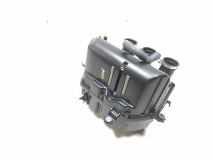 2025 Yamaha Xsr900 Air Cleaner Box Assy OEM