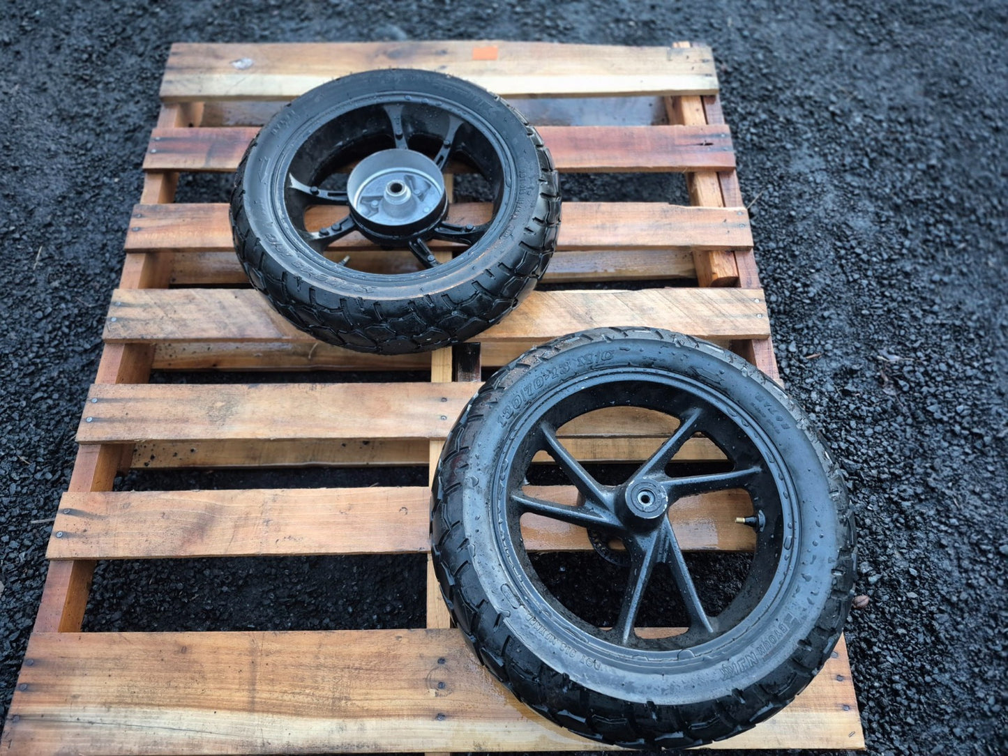 2023 Qianxin Fy200t Rear & Front Wheel W/ Tire Pair 130/70/13 OEM