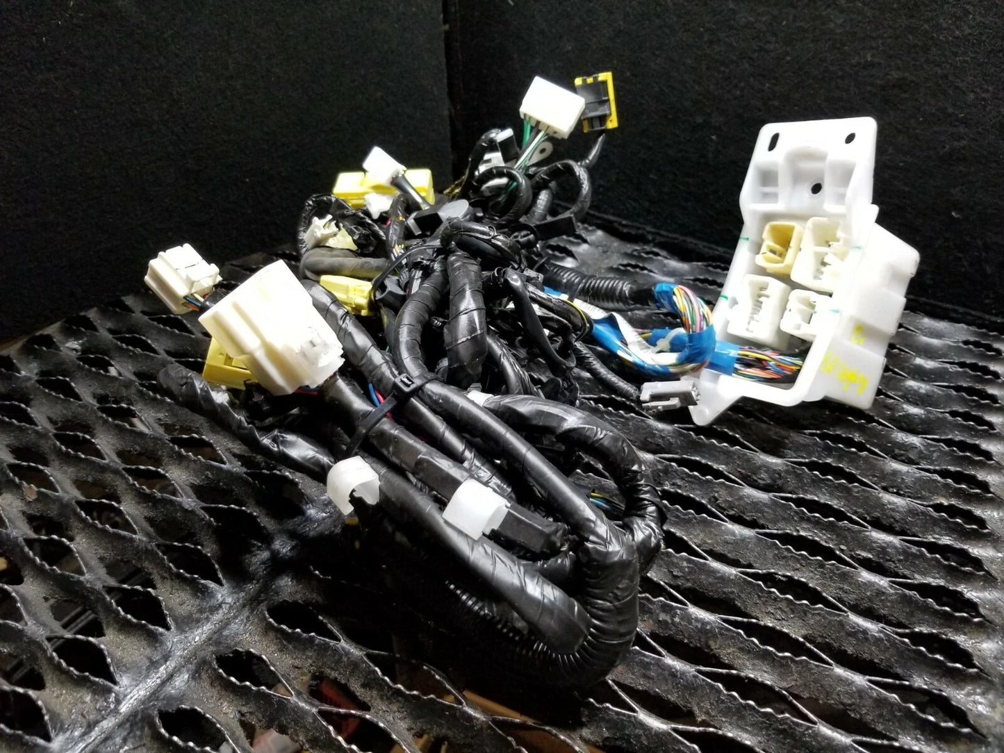 2010 Subaru Legacy Interior Wire Harness Driver Side Left OEM