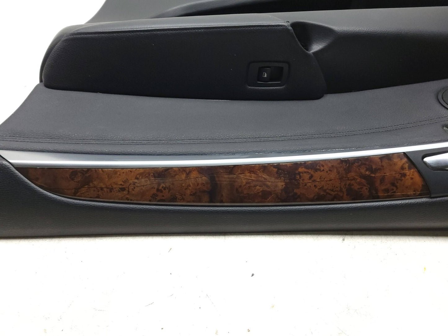 2007 - 2013 BMW X5 E70 Front Door Panel Trim Passenger Side Right OEM