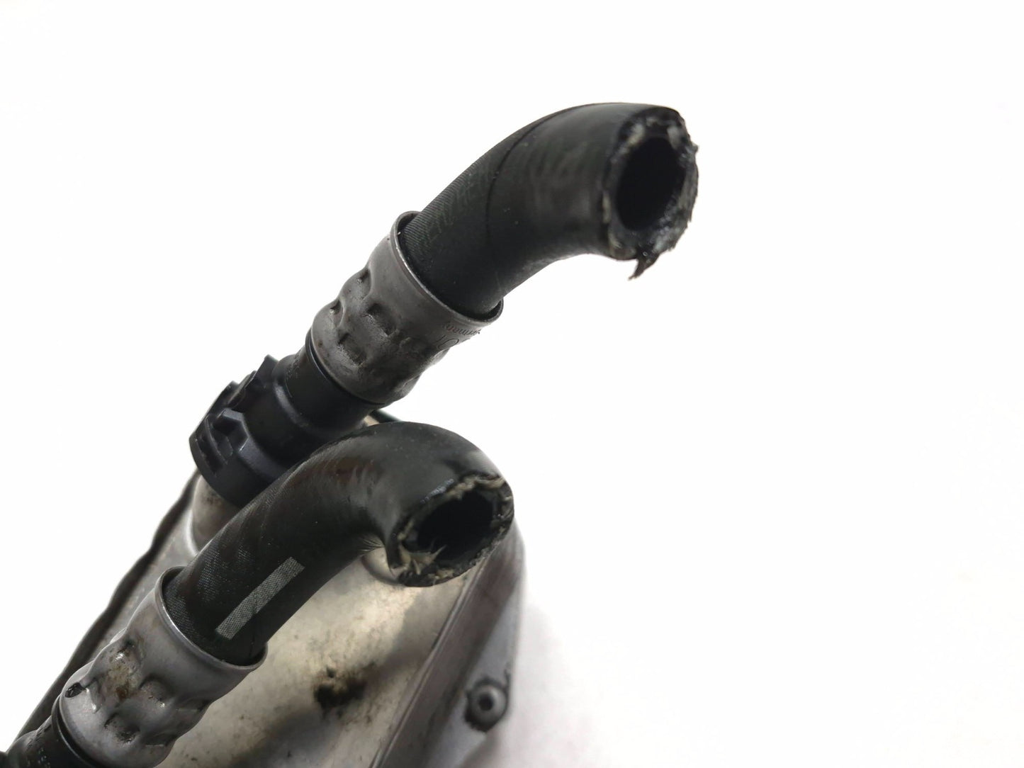 2008 BMW 128i Engine Oil Cooler 3213345 OEM