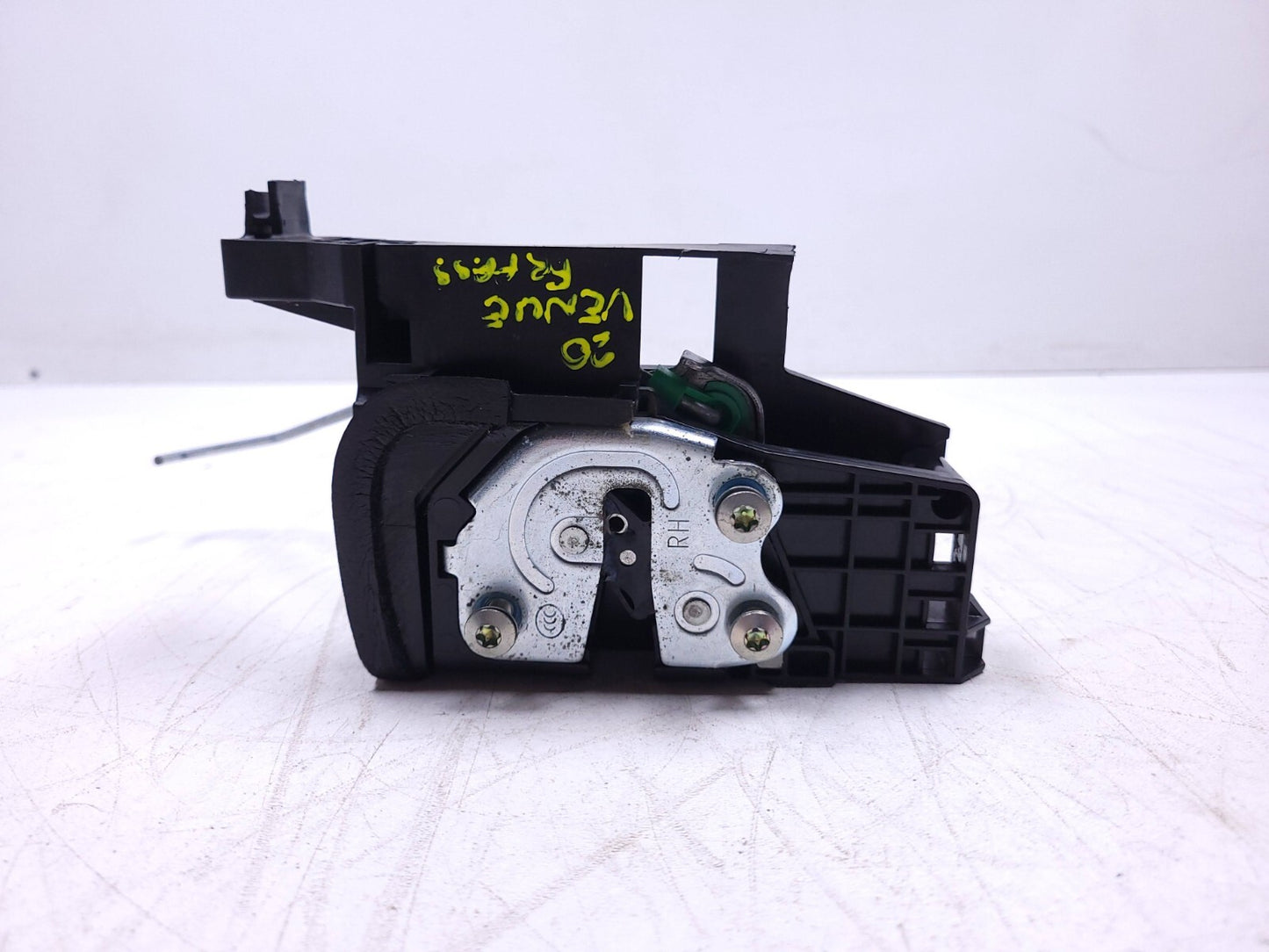 2020 Hyundai Venue Front Passenger Door Lock Latch Actuator OEM