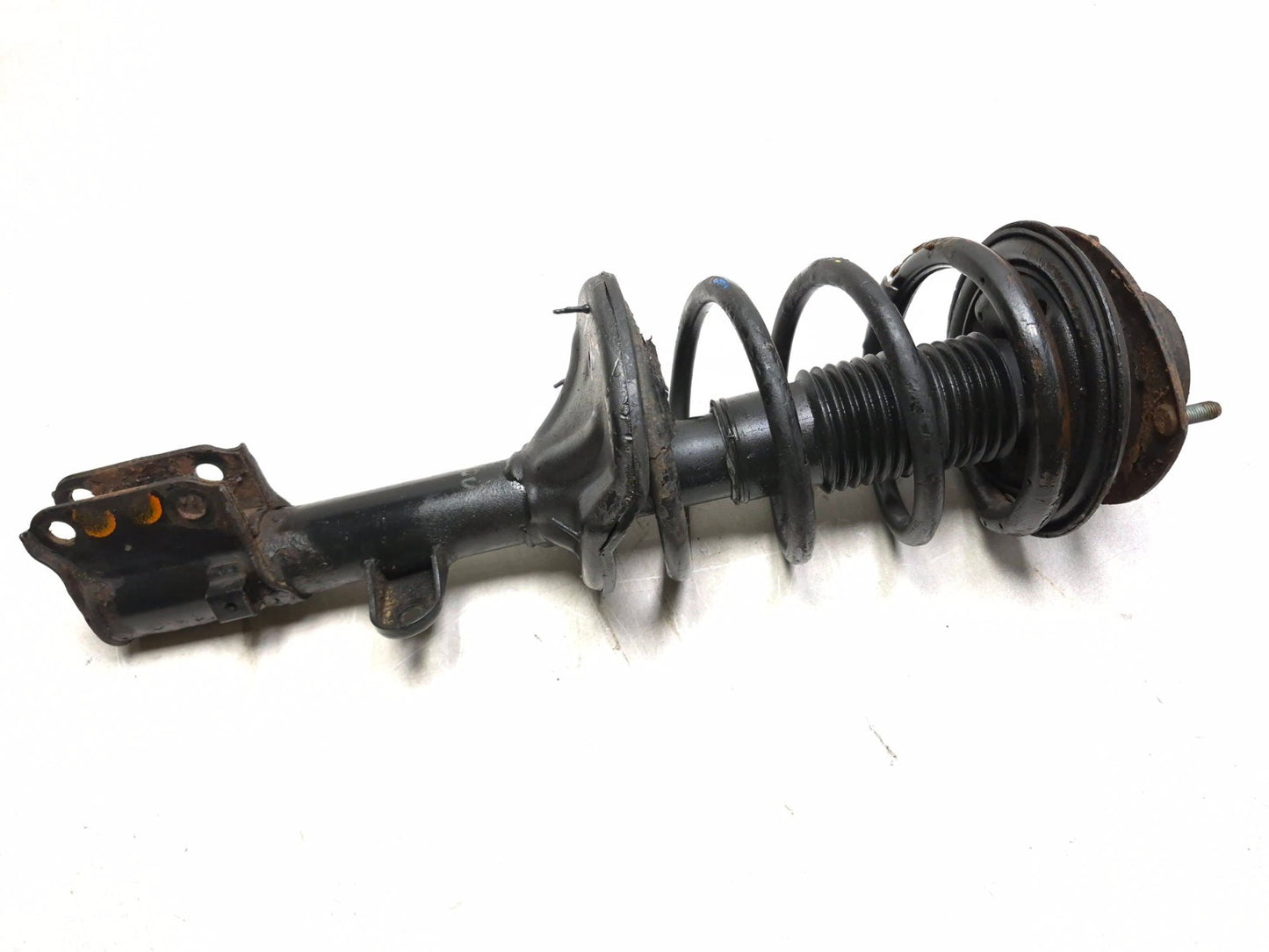 2008 Hyundai Tucson Front Left & Right Strut Shock Assy Pair OEM