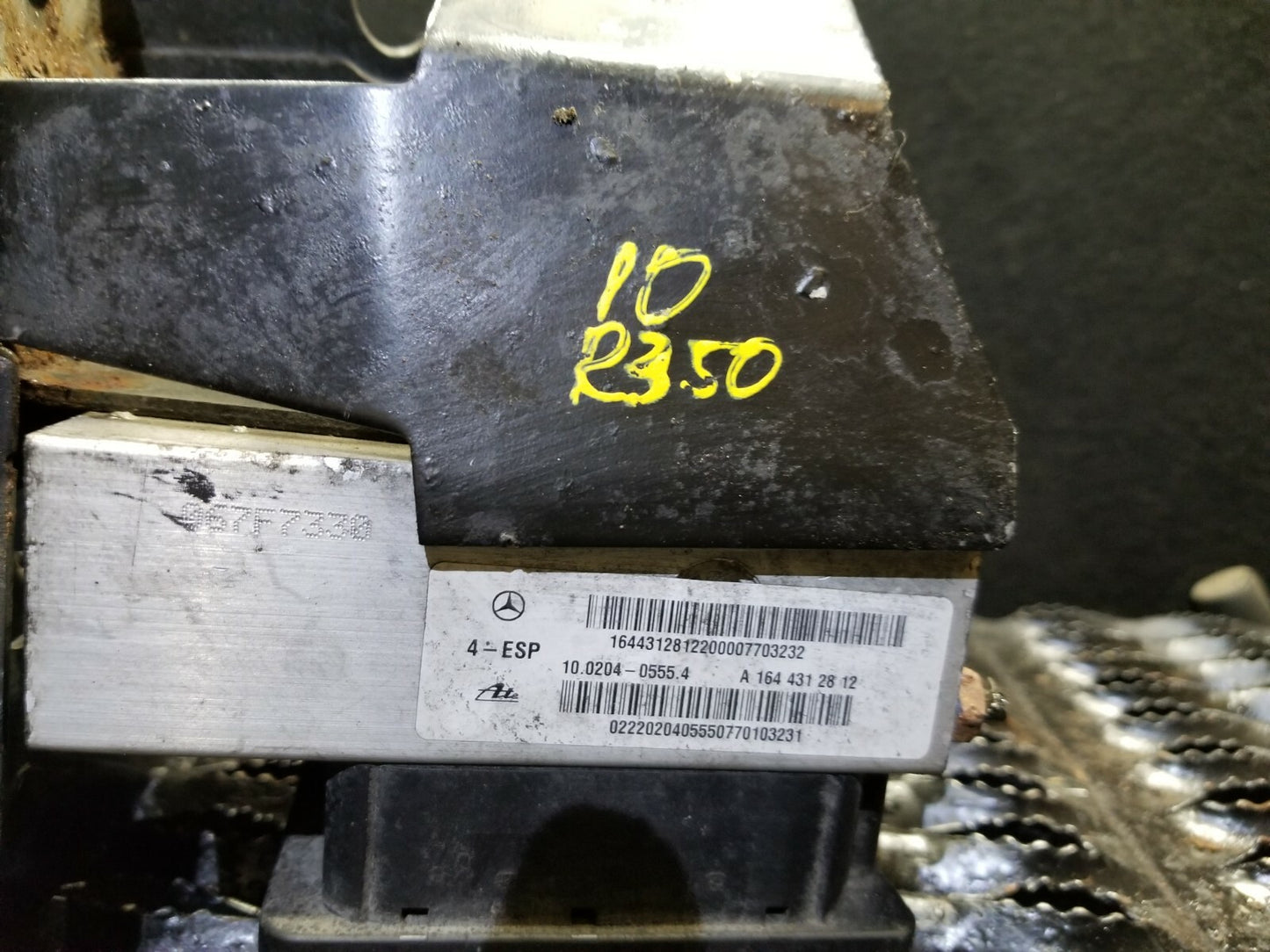 2010 Mercedes-benz R350 ABS Anti Lock Brake Pump OEM