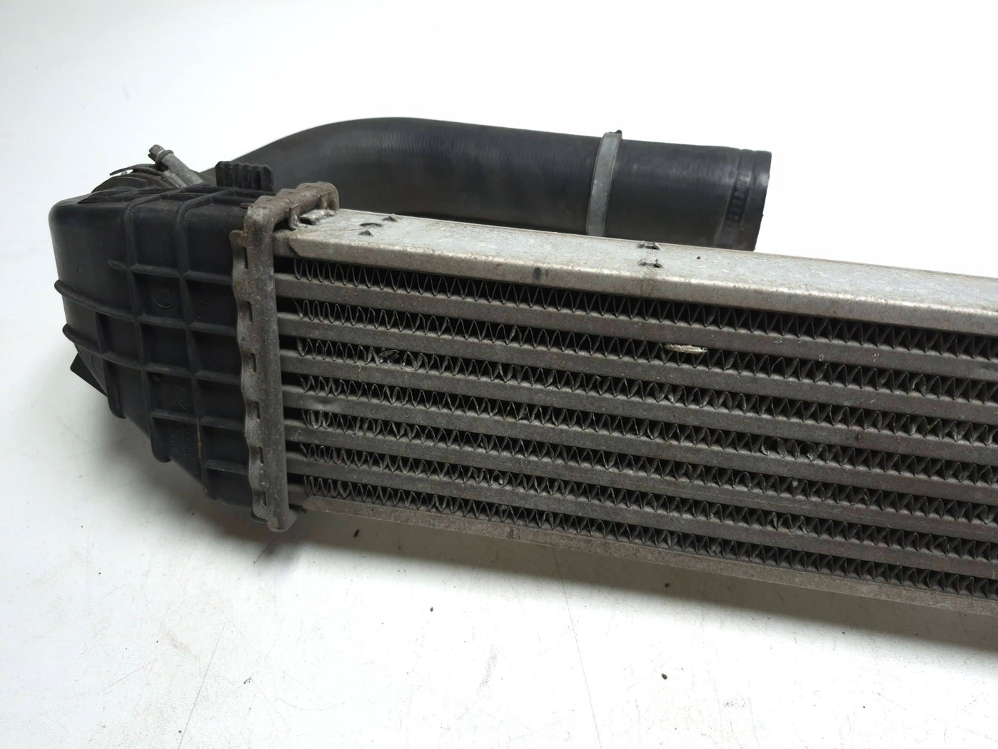 2012 Volvo C30 2.5l Turbo Intercooler OEM