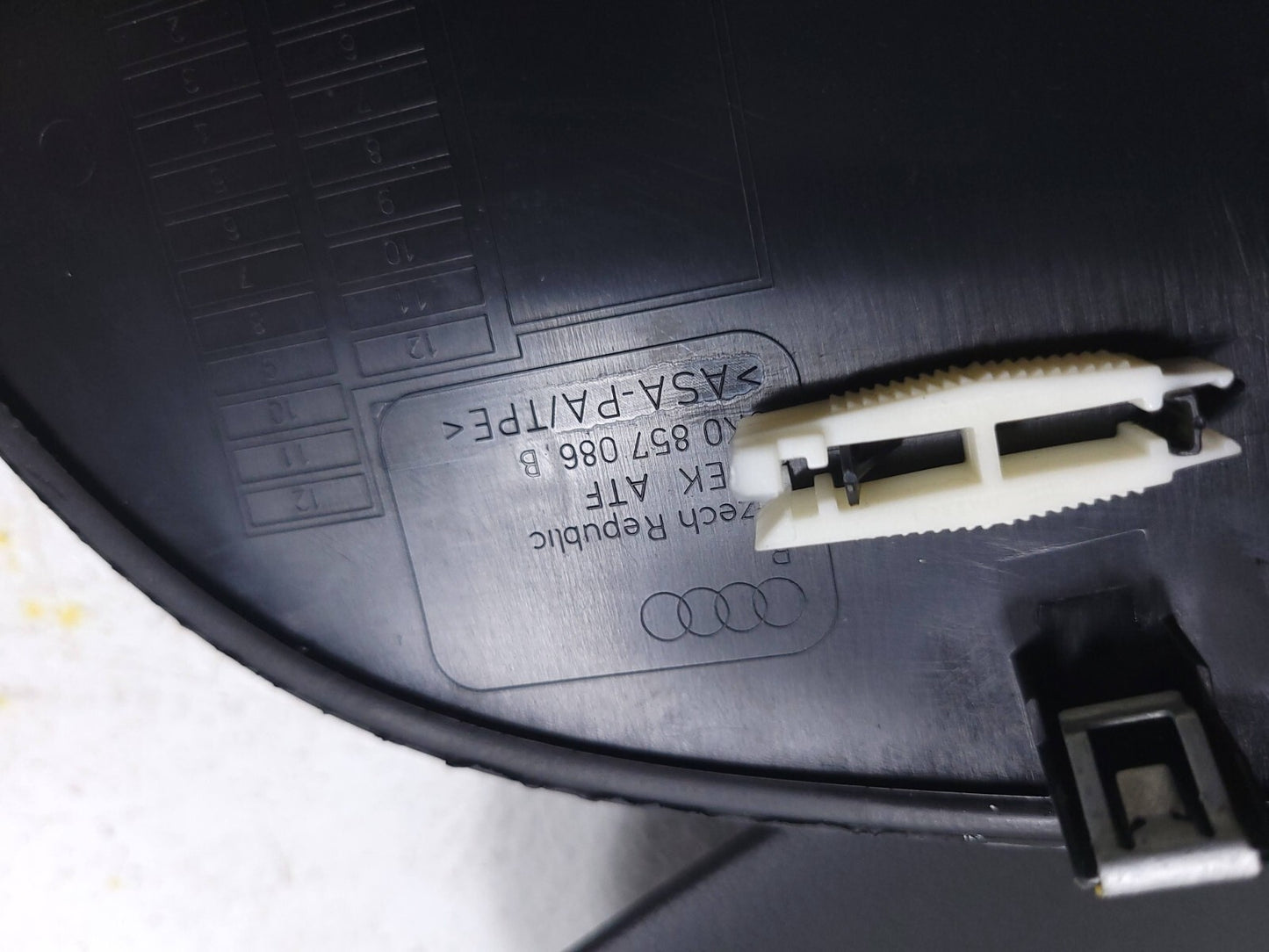 13 14 15 16 Audi A4 S4 Dash End Cap Cover Pair OEM