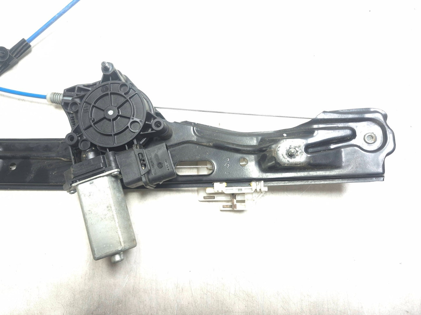 2013 BMW 328i F30 Front Door Window Regulator & Motor Passenger Side Right OEM