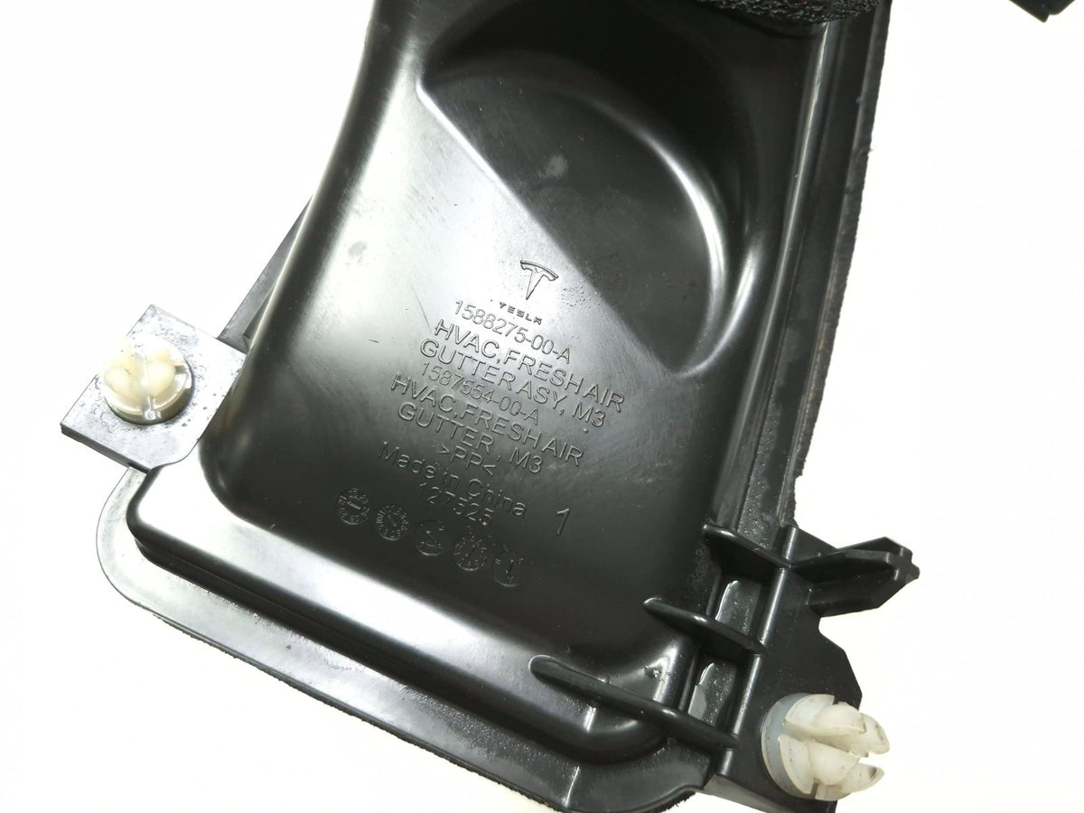 2021 Tesla Model 3 HVAC A/c Heater Air Intake Duct & Air Gutter Vent Trim OEM