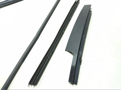 2013 BMW 328i F30 Front Door Weatherstrip Seal Right Passenger Side Set OEM