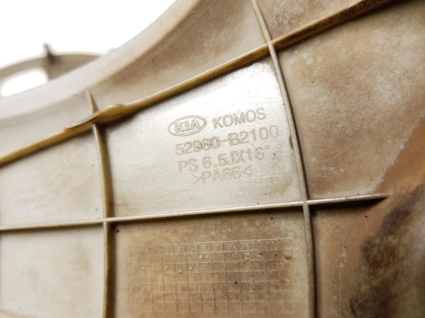 2014 - 2019 Kia Soul Hubcap Wheel Cover Pair OEM