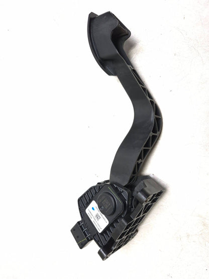 2013 Fiat 500 Turbo Electric Accelerator Gas Throttle Pedal OEM