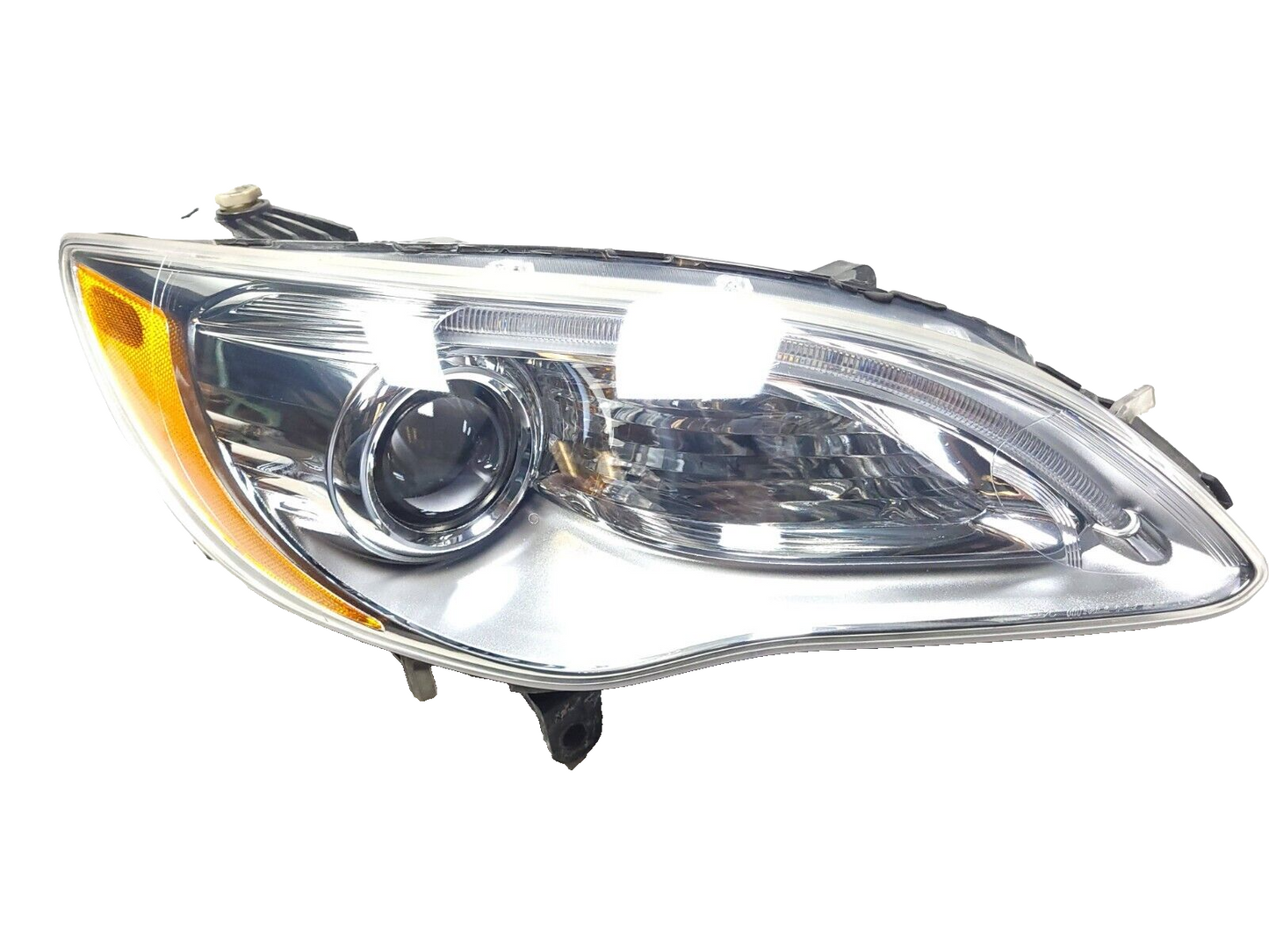 2013 Chrysler 200 Headlight Passenger Side Right OEM