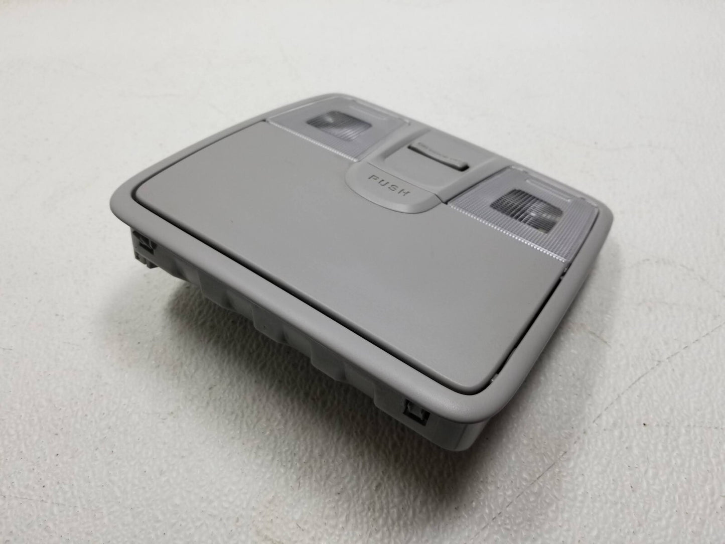 2014 Hyundai Elantra Gt Overhead Console Dome Map Light OEM