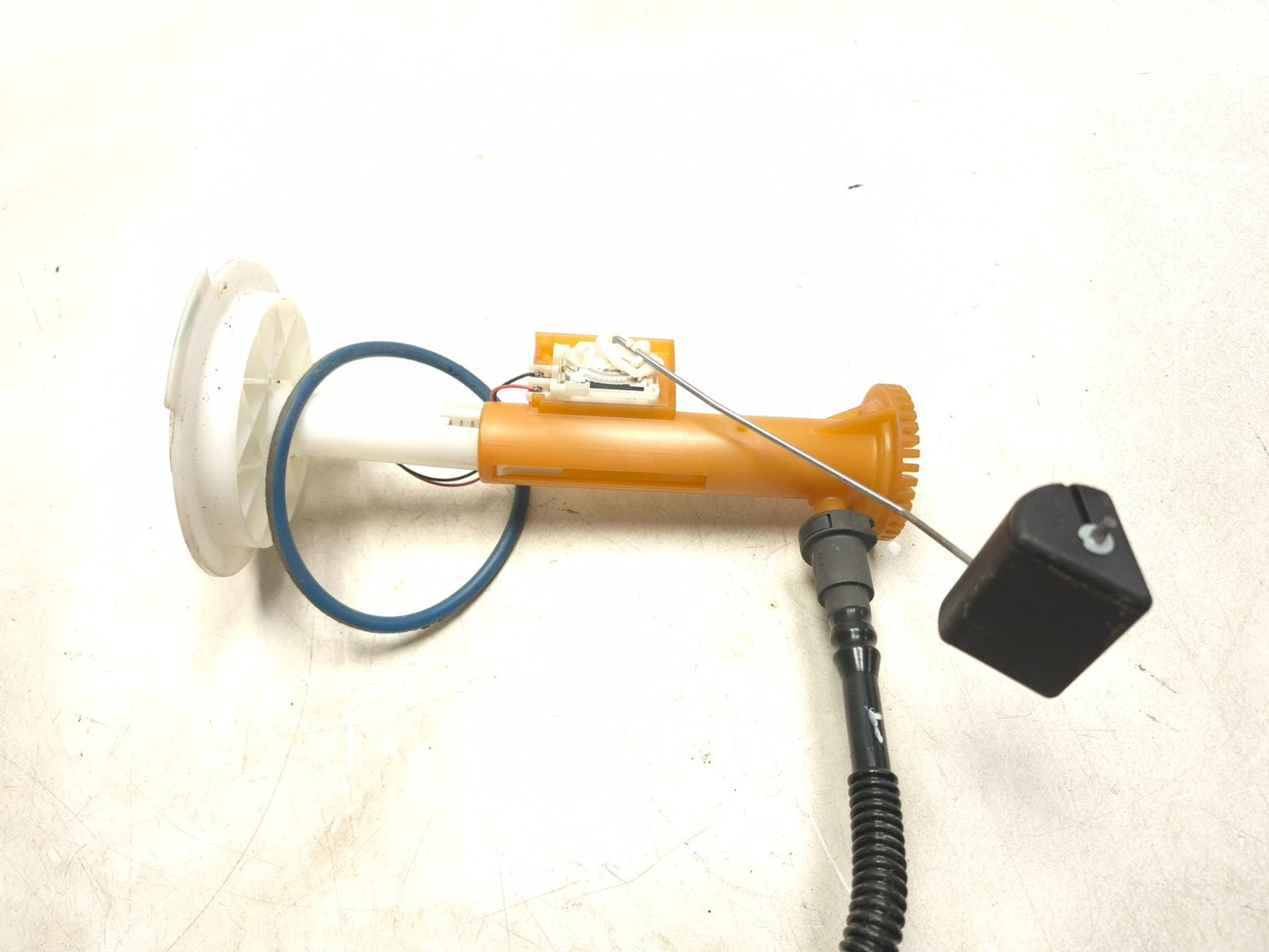 2017 Dodge Journey Fuel Pump Assembly OEM