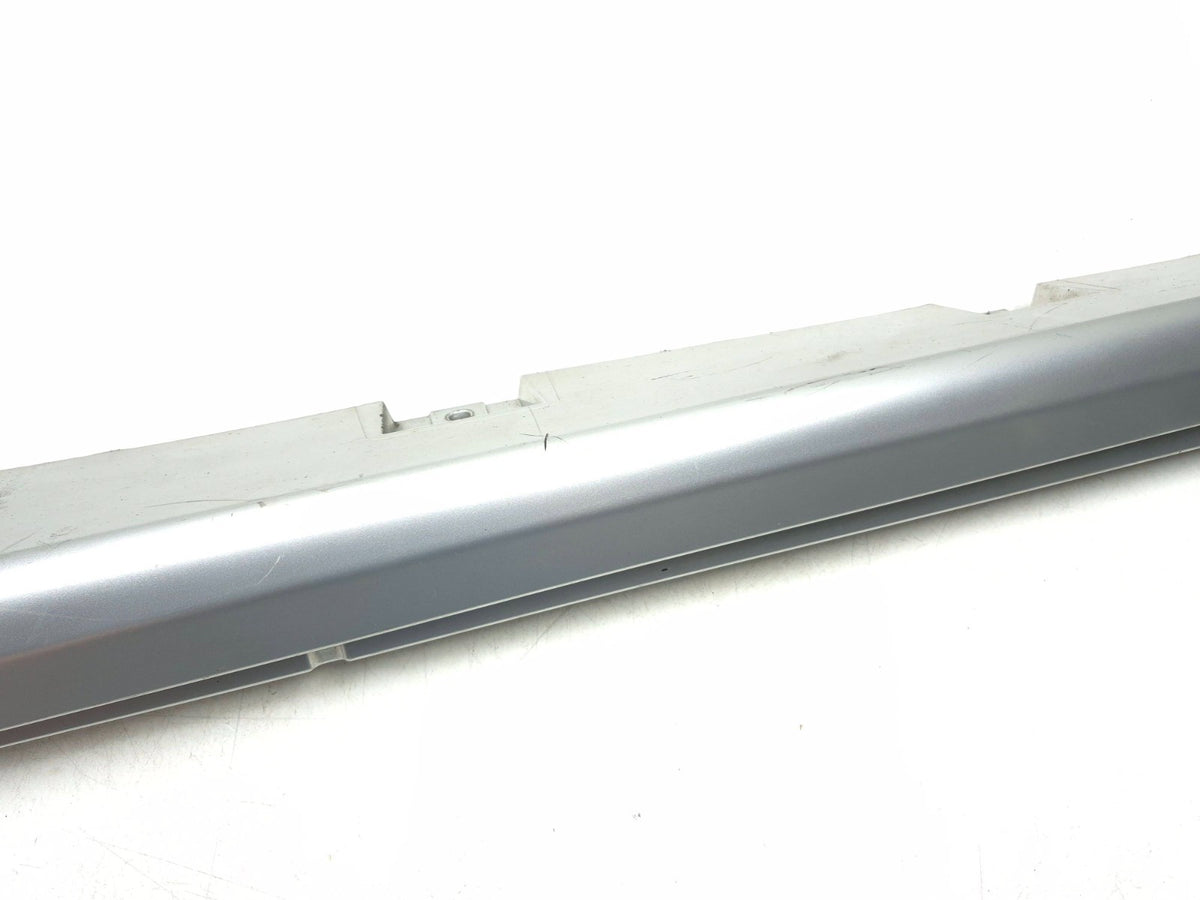 2009 Nissan Maxima Left Driver Side Rocker Panel Skirt Molding OEM