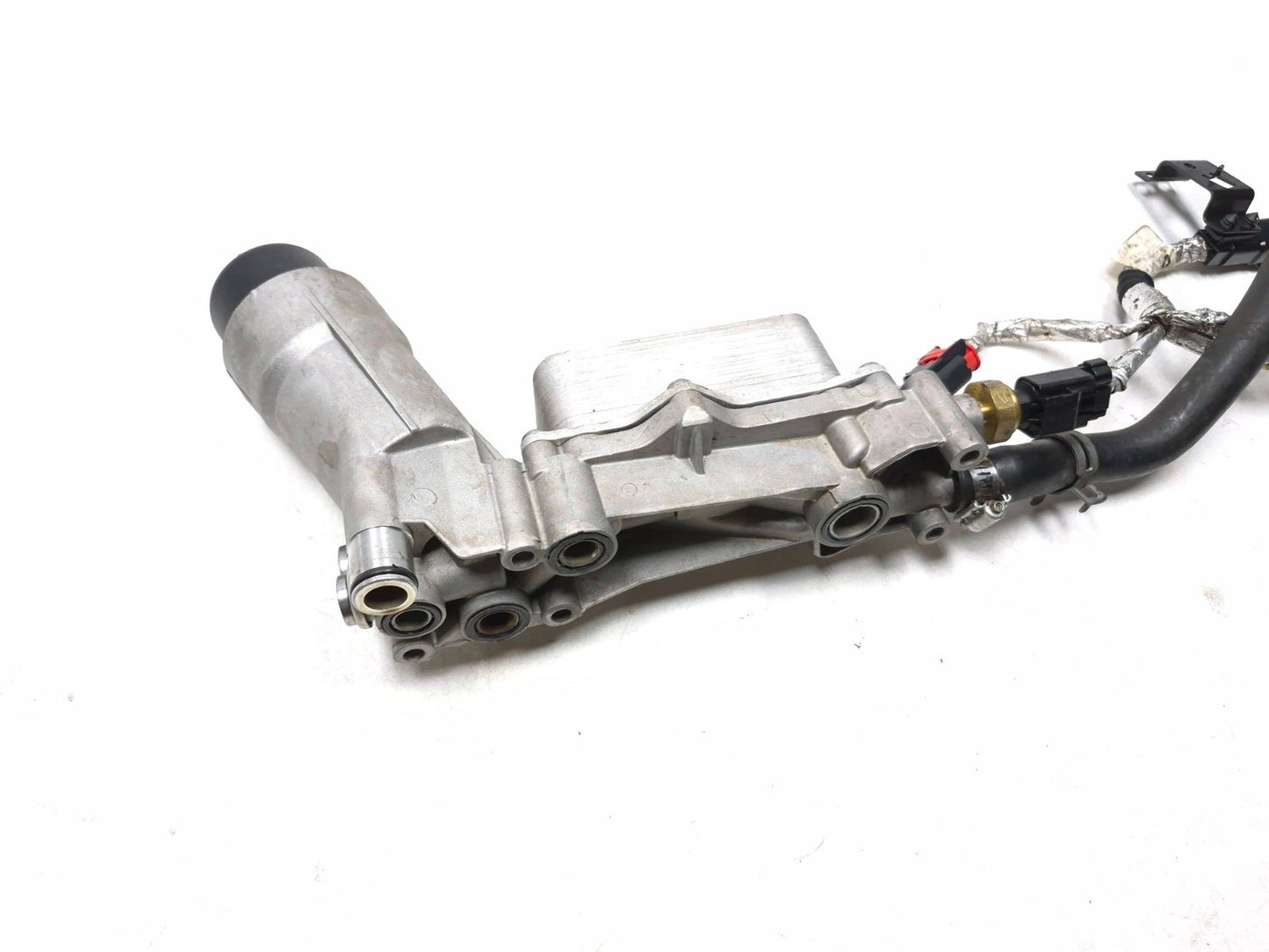 2012 Jeep Grand Cherokee Engine Oil Cooler W/ Oil Filter Housing 3.6l OEM