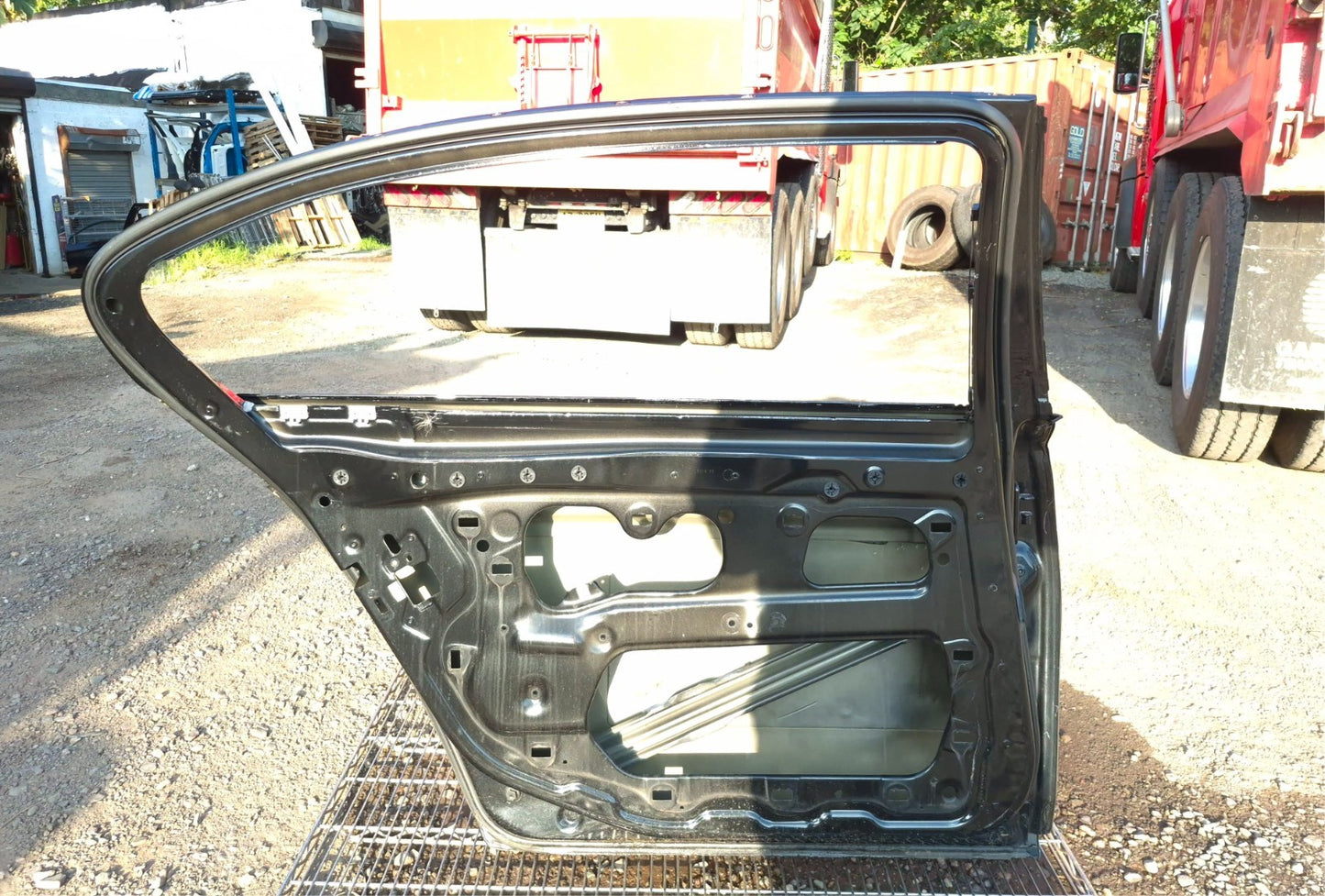 2011 BMW 750li Rear Door Shell Left Driver Side Local Pickup Only OEM