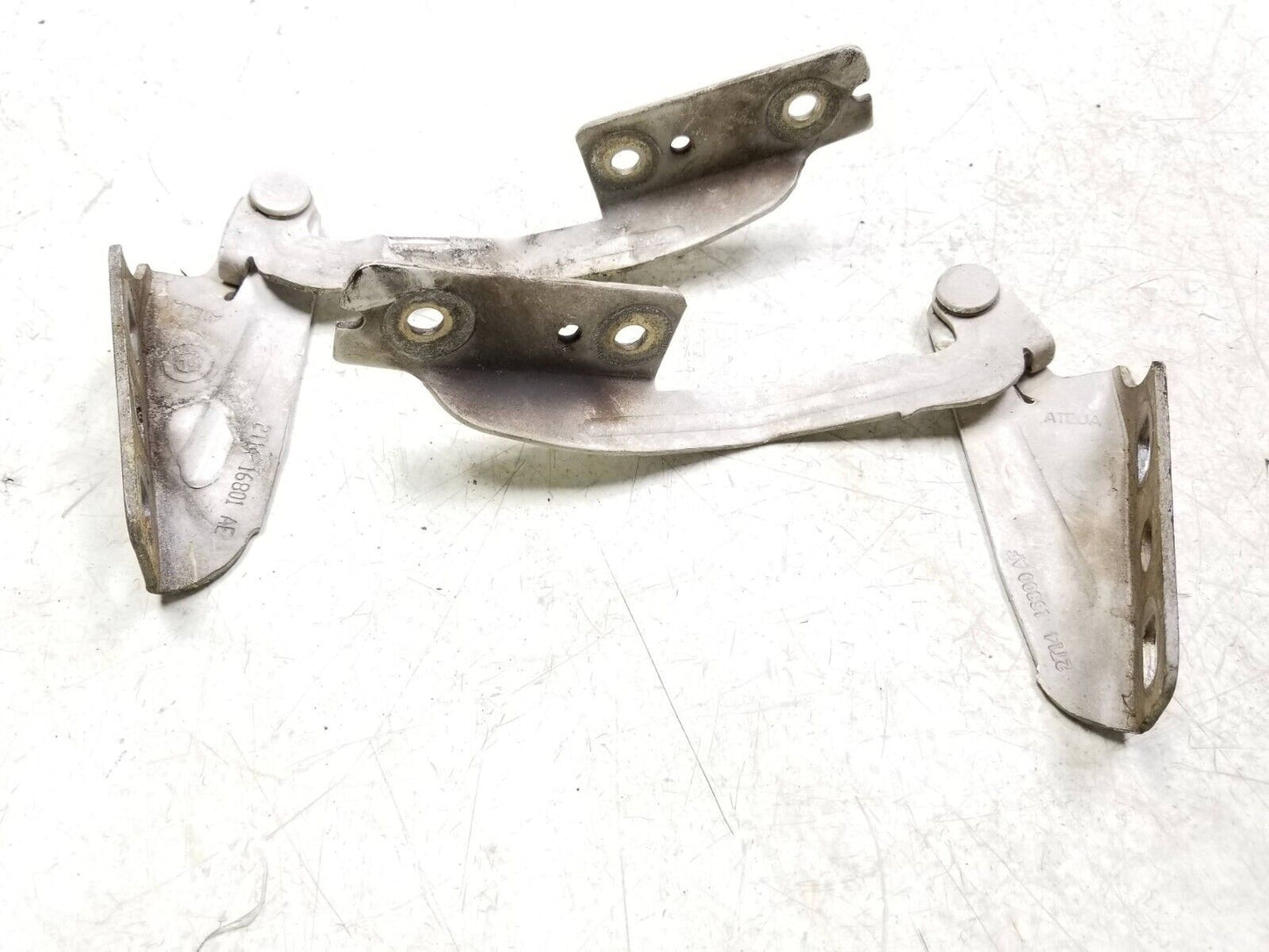 10- 13 Ford Transit Connect Hood Hinge Left & Right Pair OEM