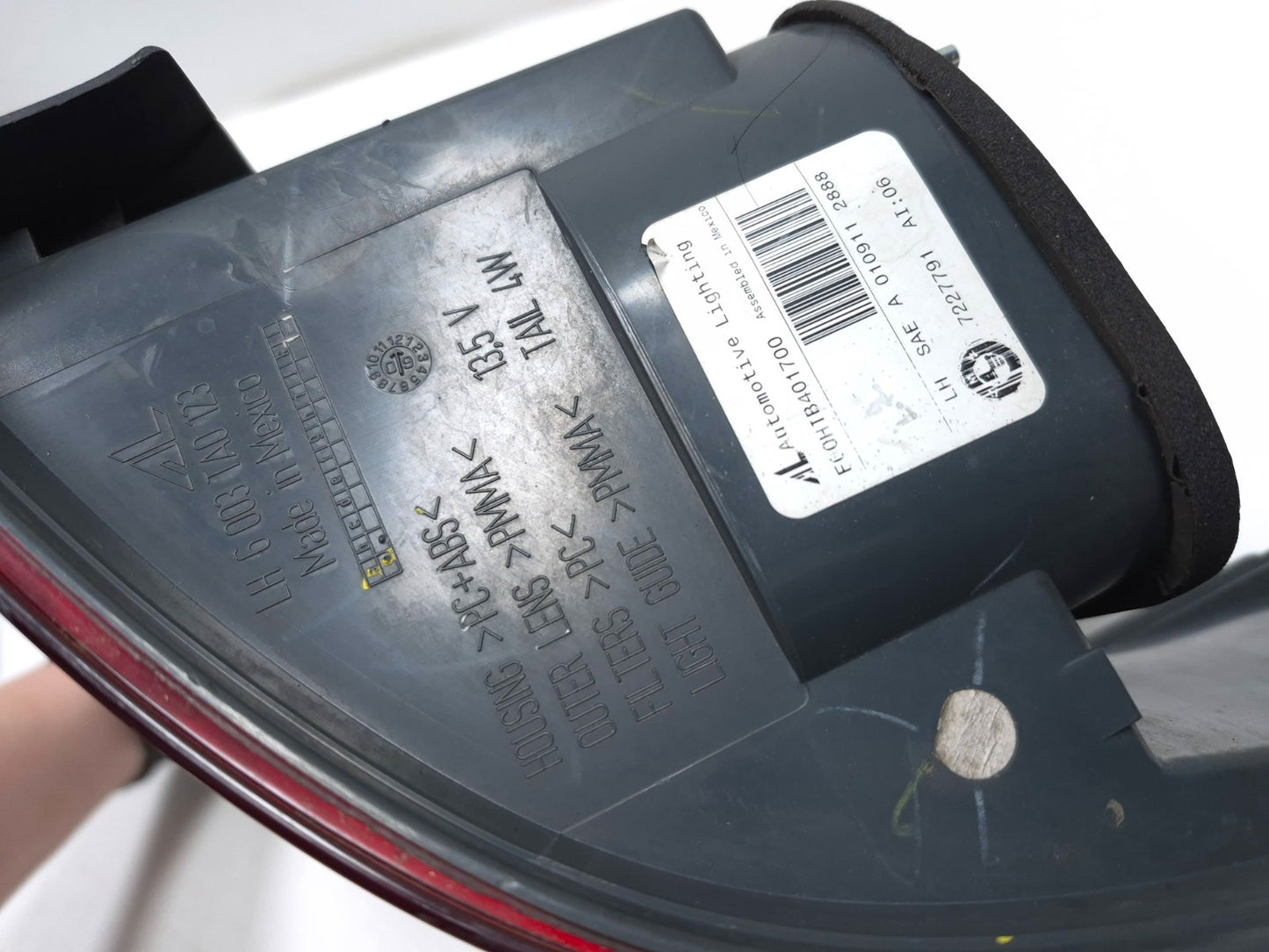 2011 BMW X5 Xdrive 35i E70 Rear Outer Tail Light Left Driver Side OEM